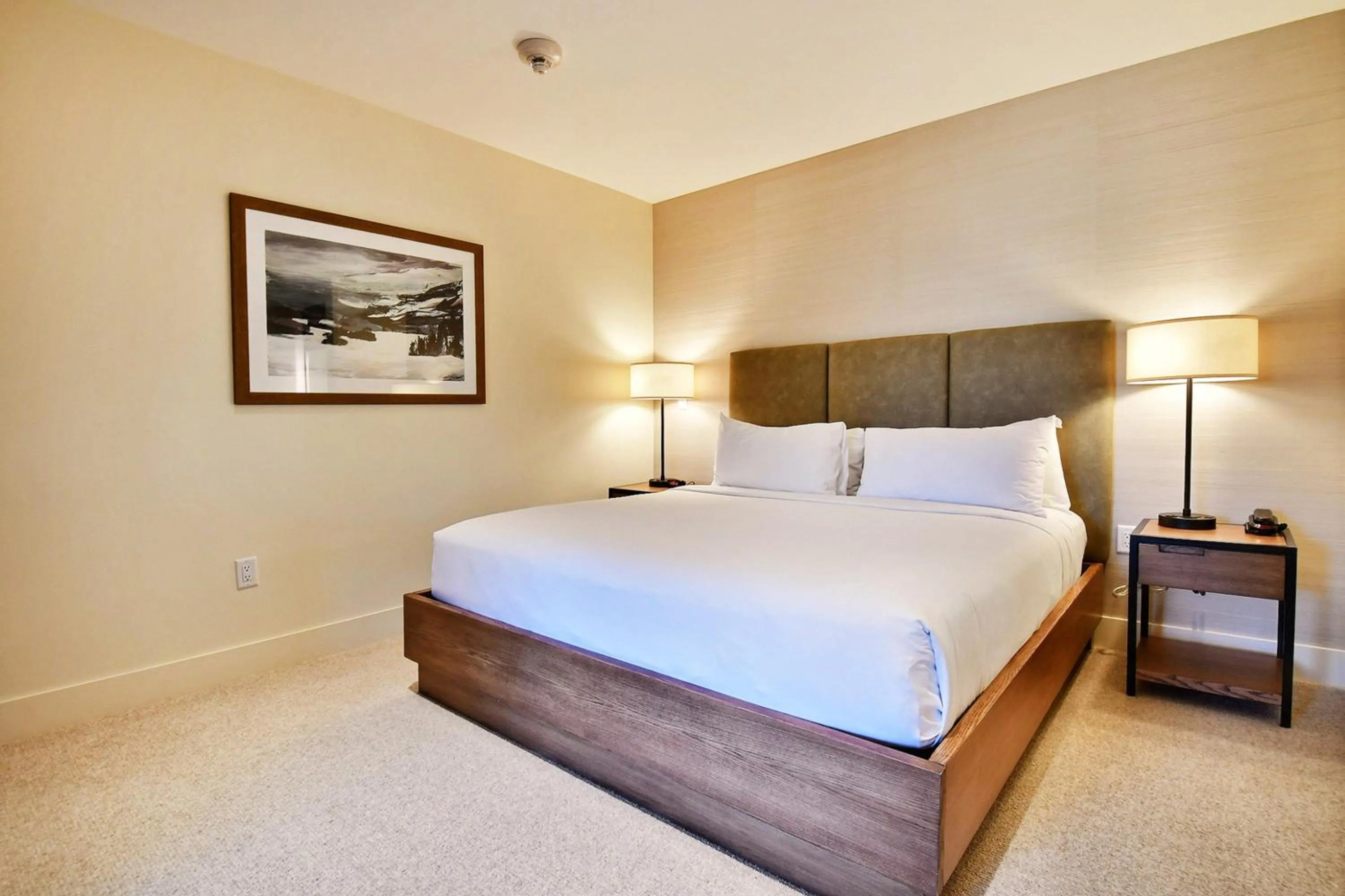 Bedroom, Bed in Lift Park City Condominiums by Vail Resorts