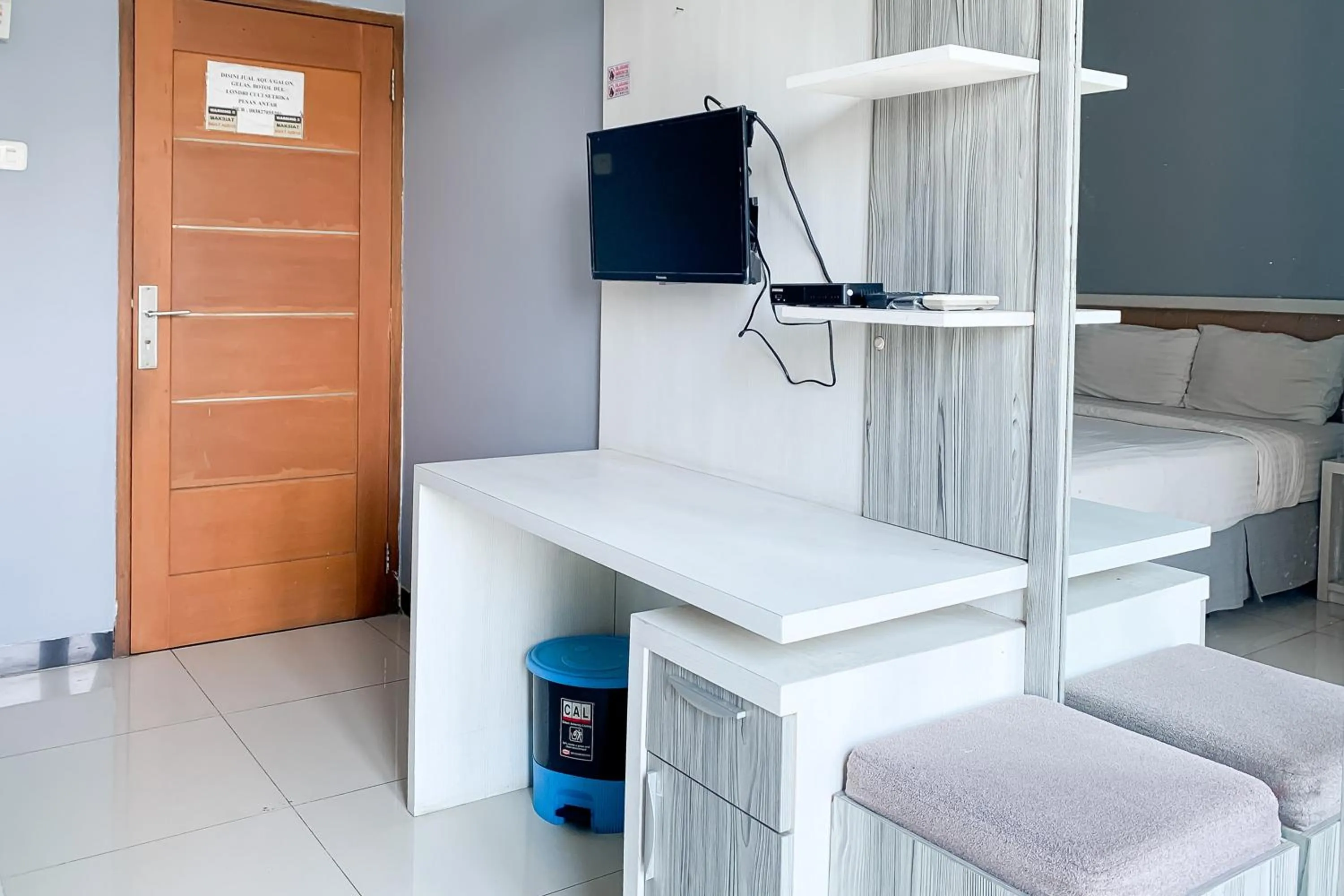 Bedroom, Bed in Karins Guesthouse Syariah RedPartner