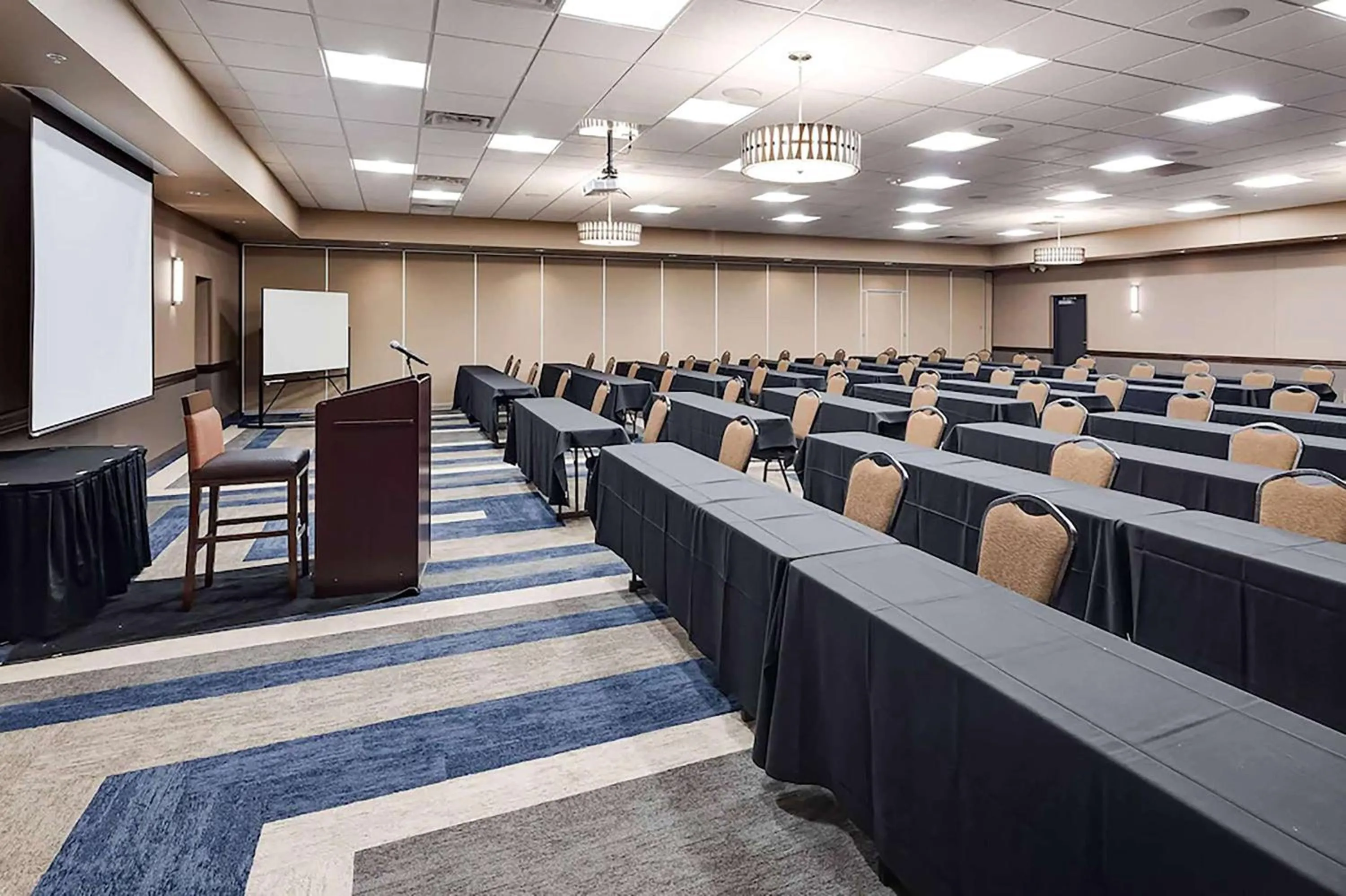 Meeting/conference room in Wyndham Bloomington - Mall of America