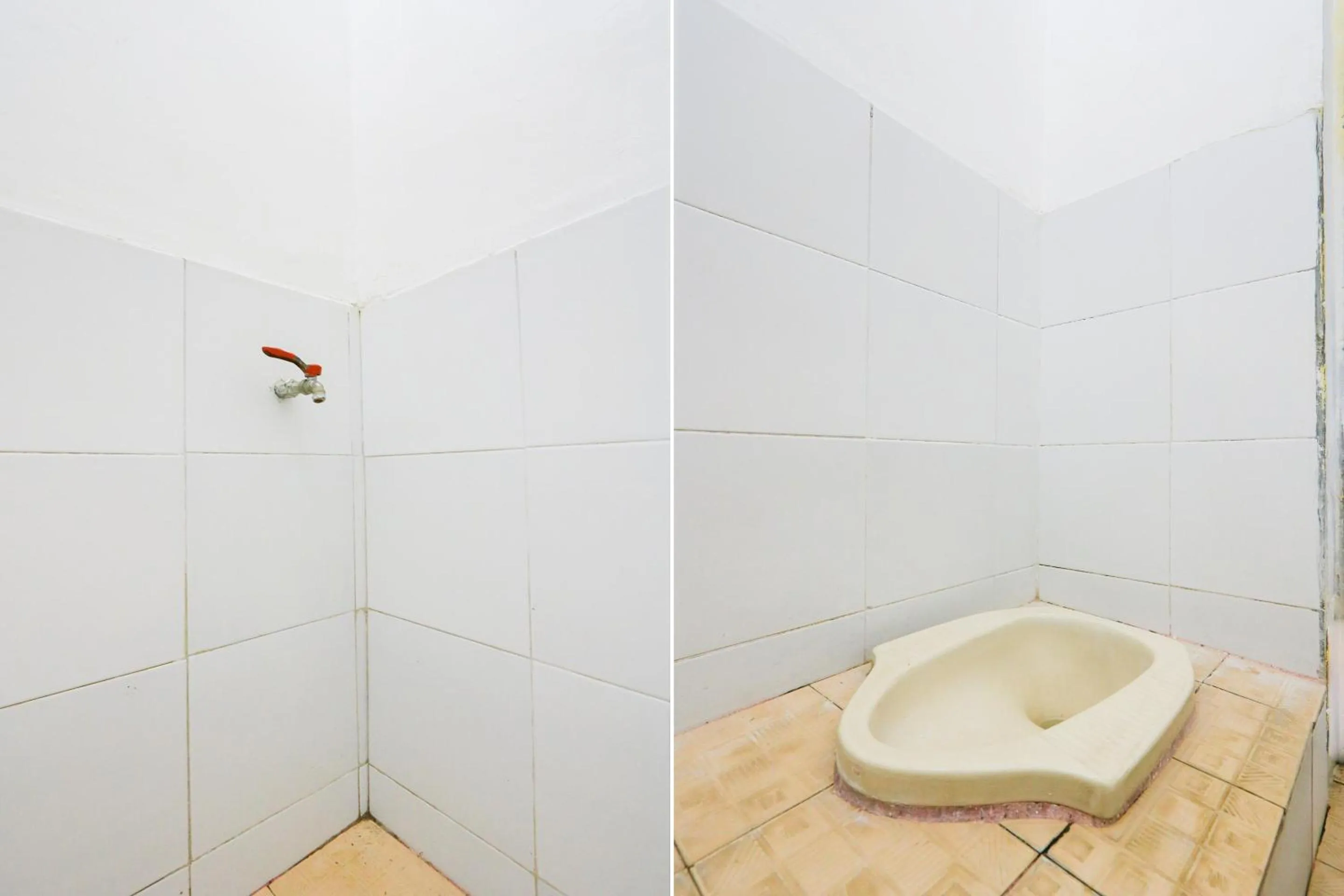 Bathroom in SPOT ON 2422 Hotel Moga Sari