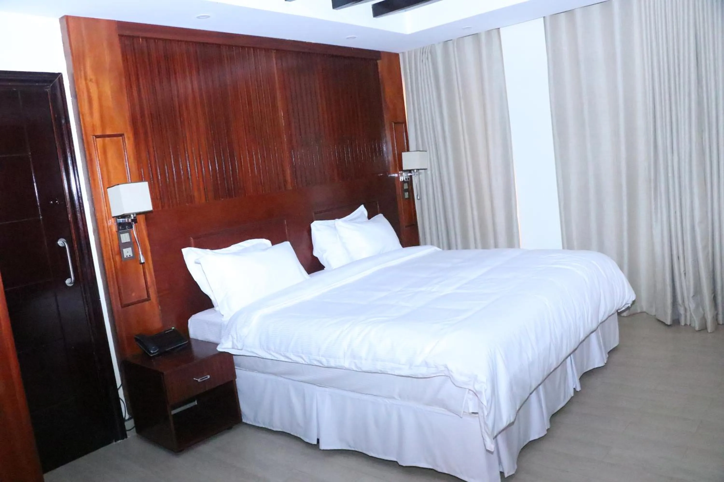 Bed in Sainte Famille Hotel