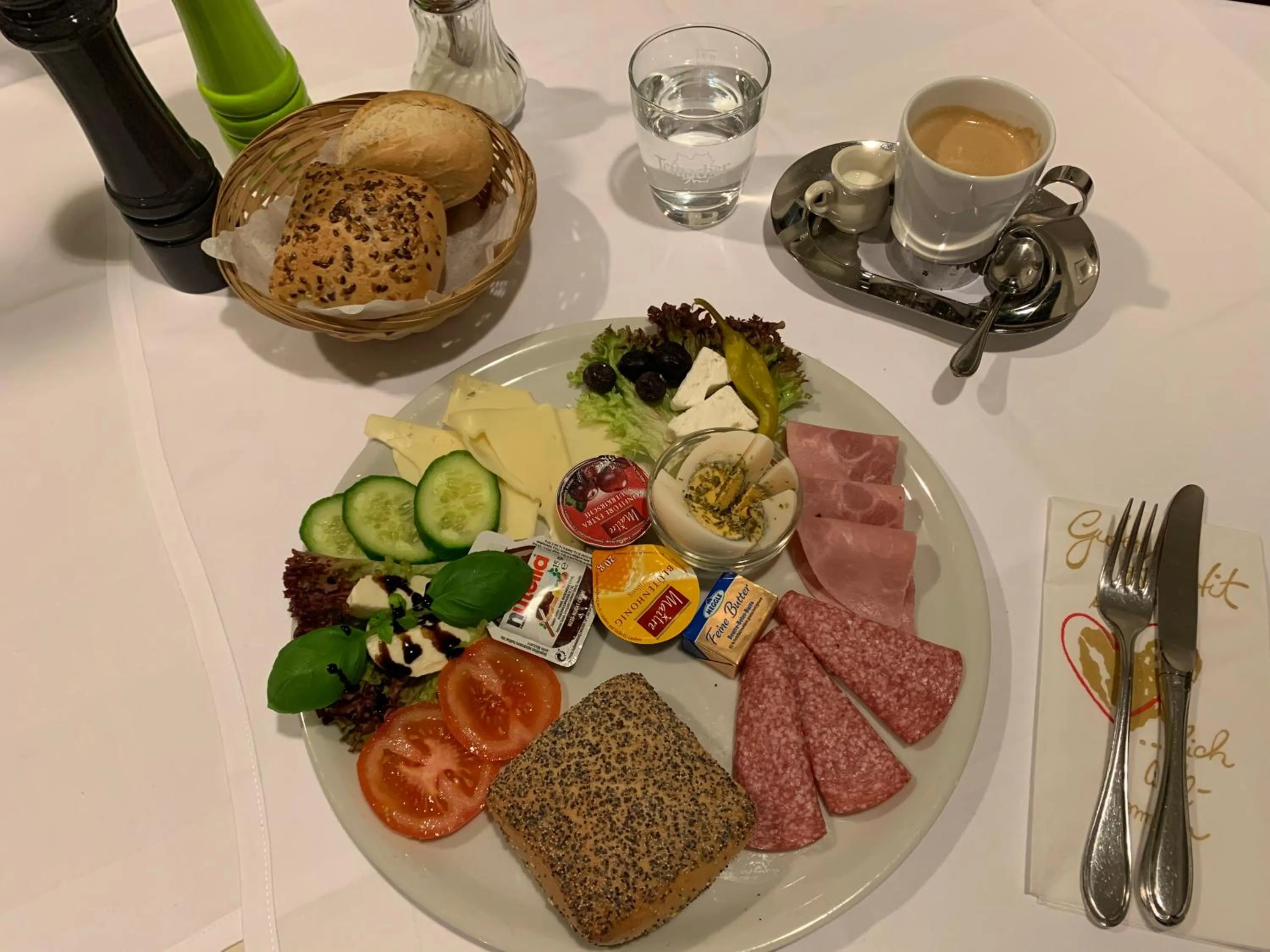 Breakfast in Hotel Waibstadter Hof