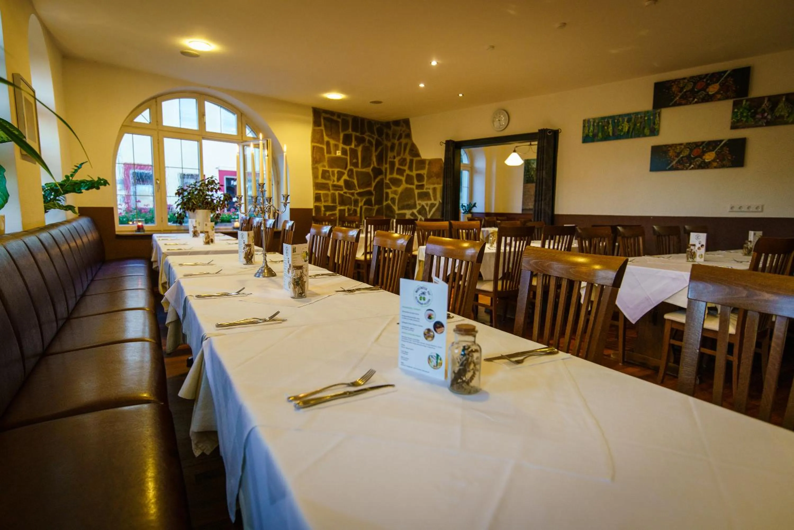 Restaurant/places to eat in Hotel Waibstadter Hof