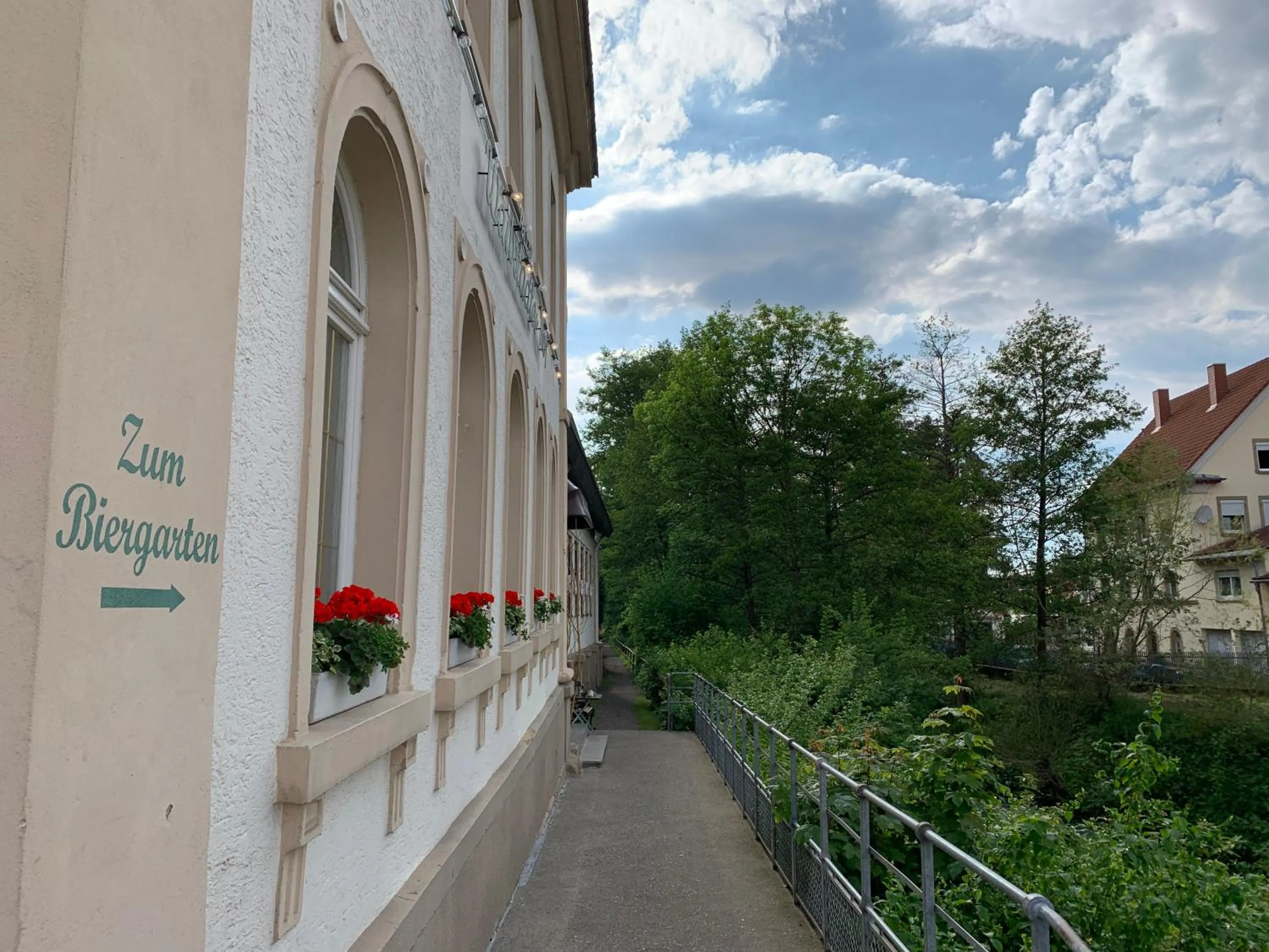 Facade/entrance in Hotel Waibstadter Hof