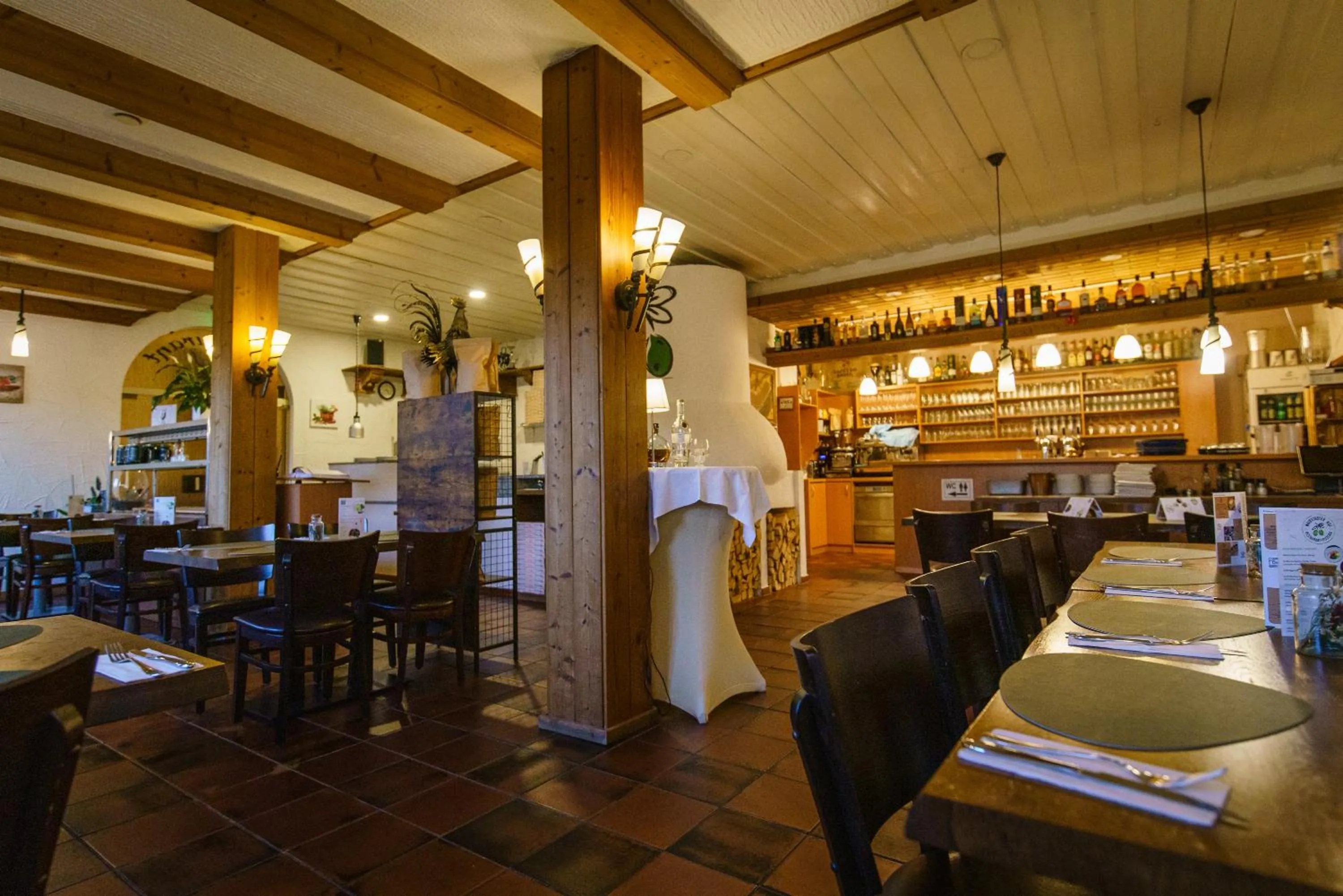 Restaurant/places to eat in Hotel Waibstadter Hof