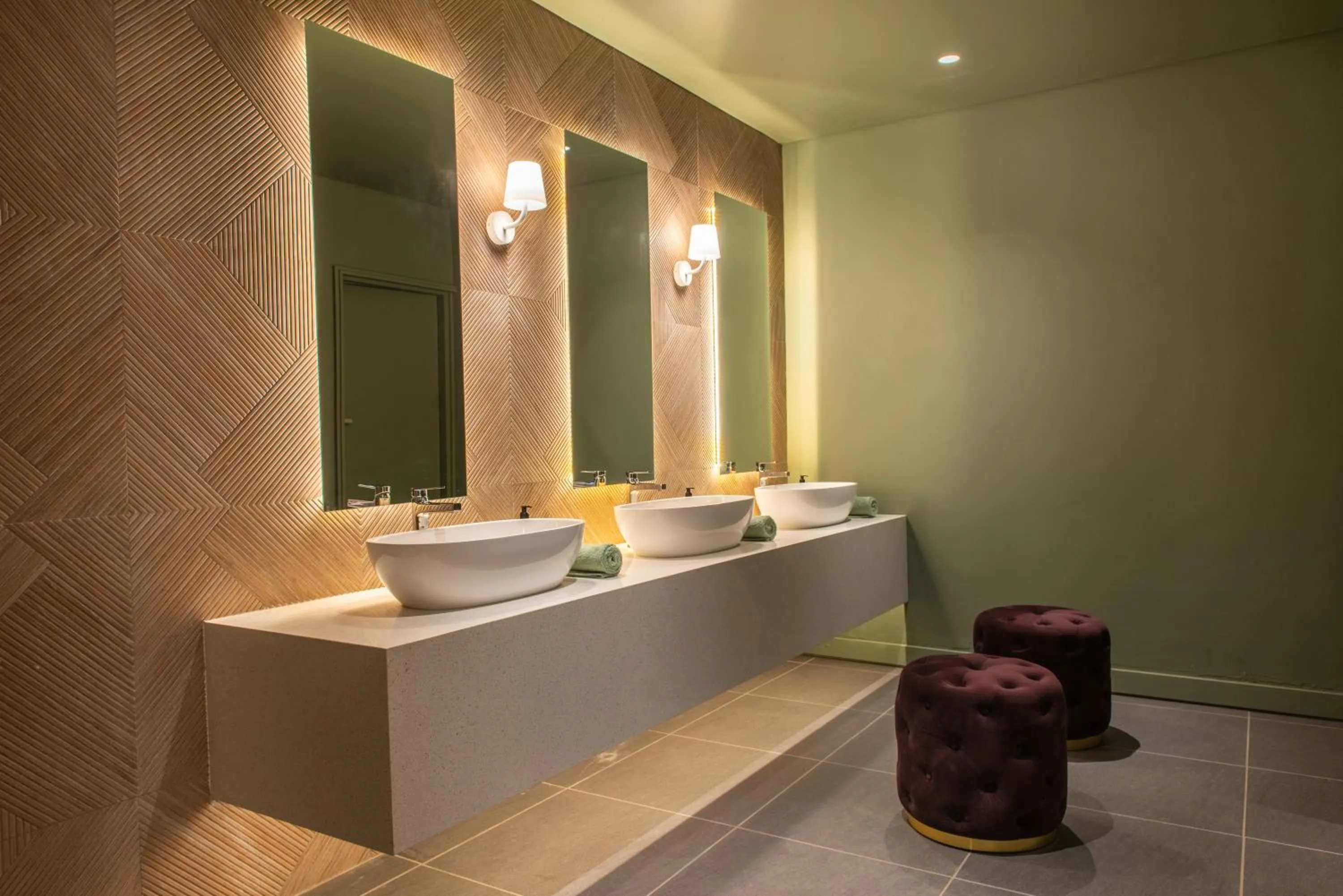 Bathroom in The Feather Hill Boutique Hotel