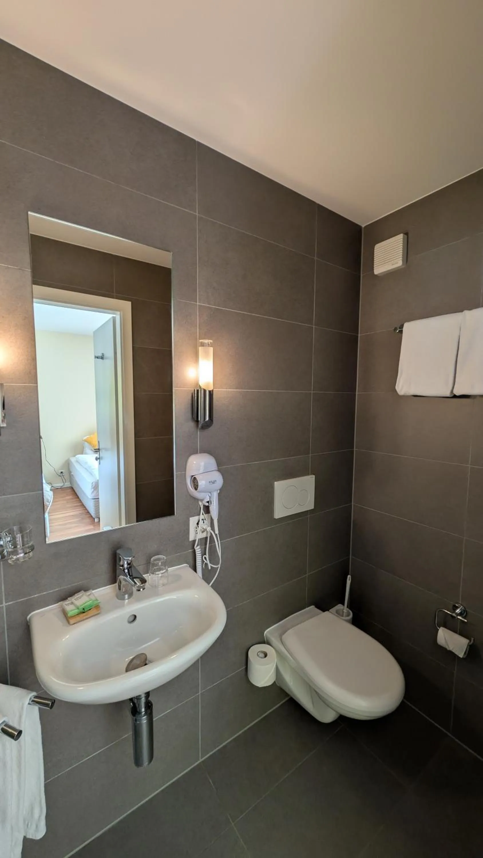 Bathroom in Hotel Harder Minerva