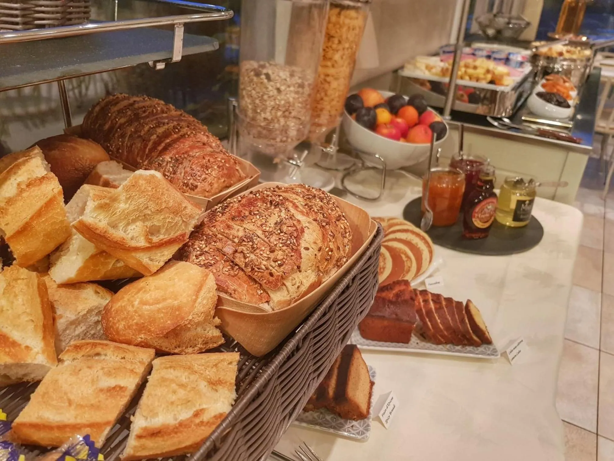 Breakfast in Hostellerie De Bretonnière - Groupe Logis Hotels