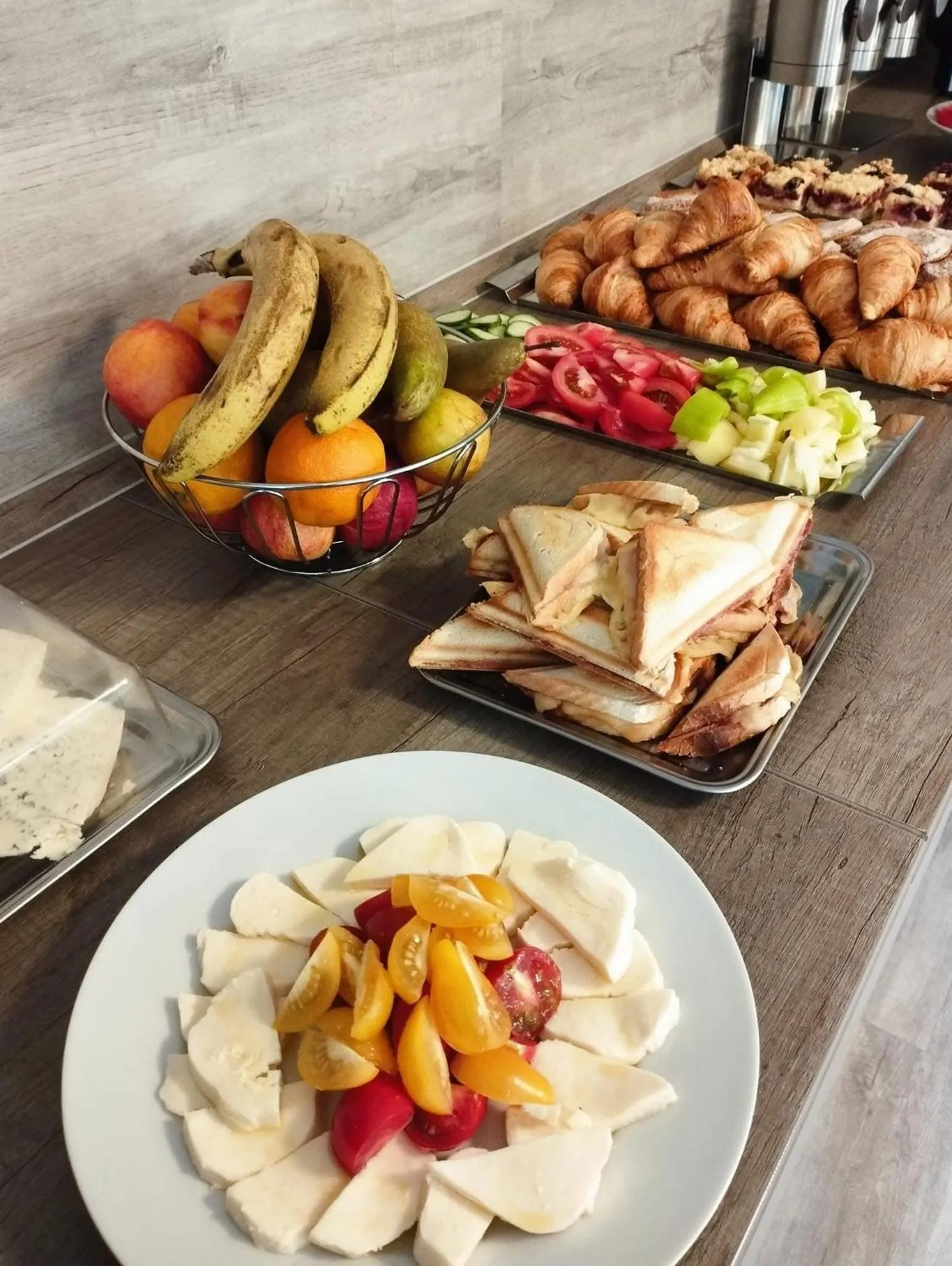 Buffet breakfast in Hotel Barborka