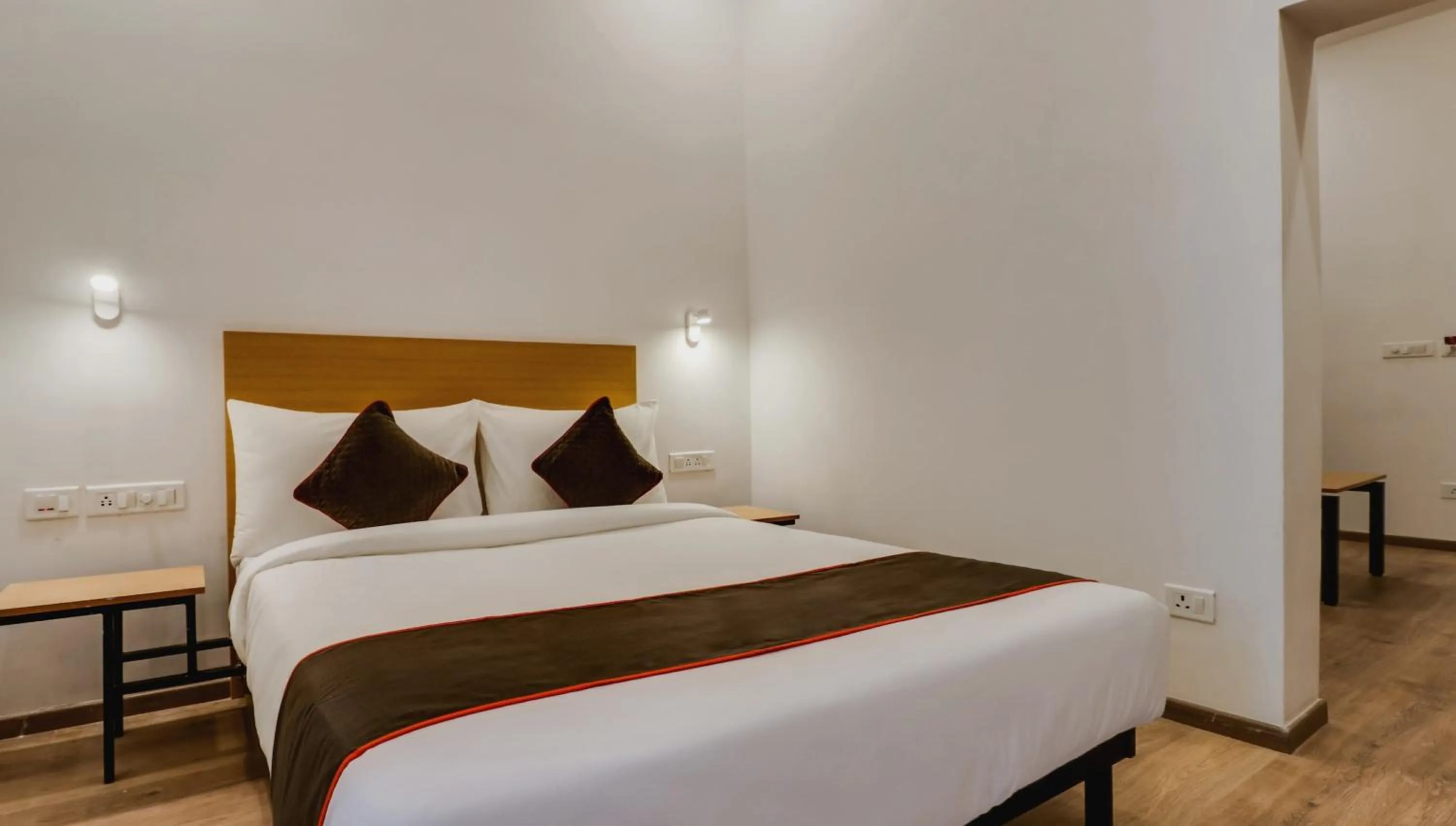 Bedroom, Bed in Super Townhouse Gandhi Hall