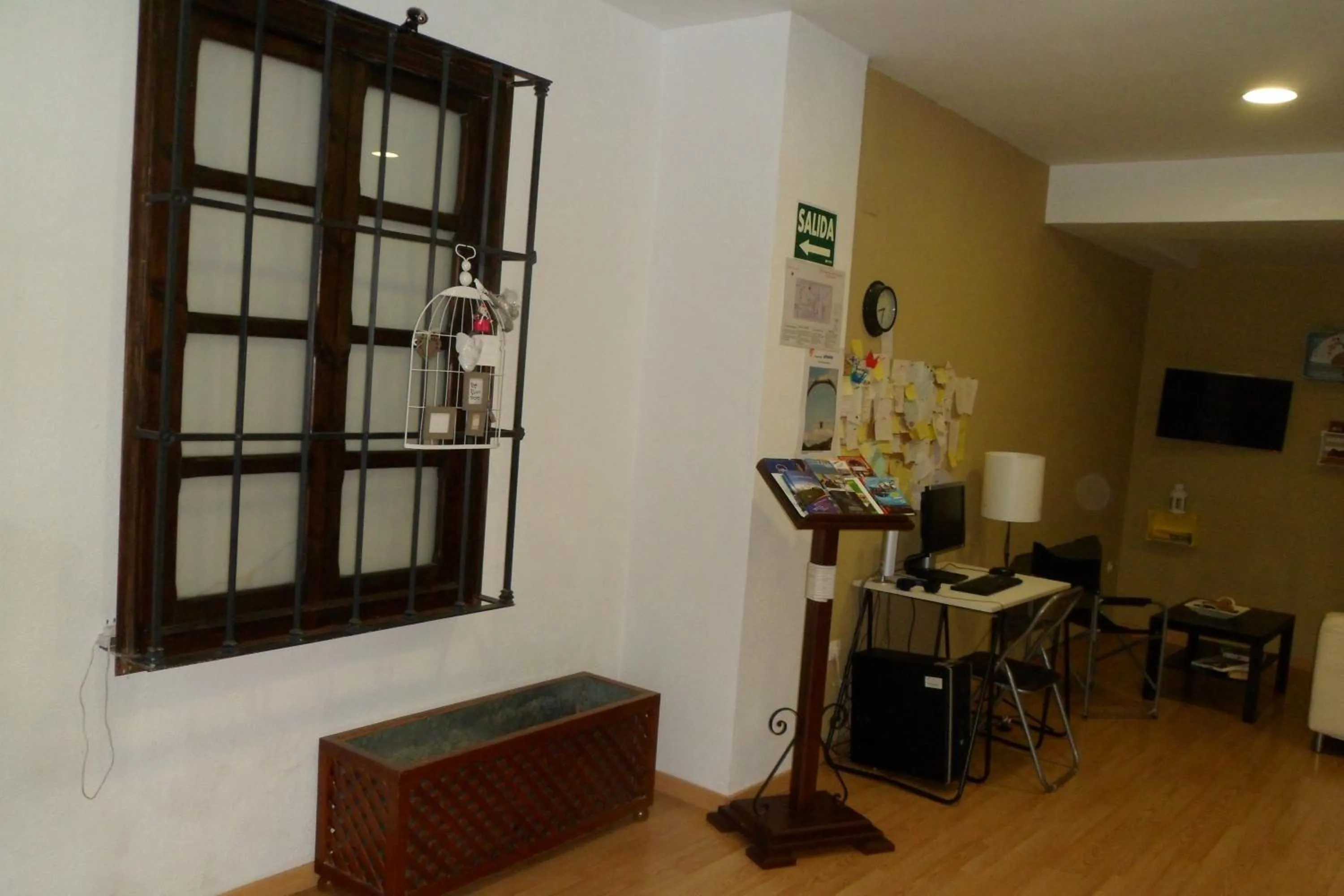 Lobby or reception in Granada Old Town Hostel