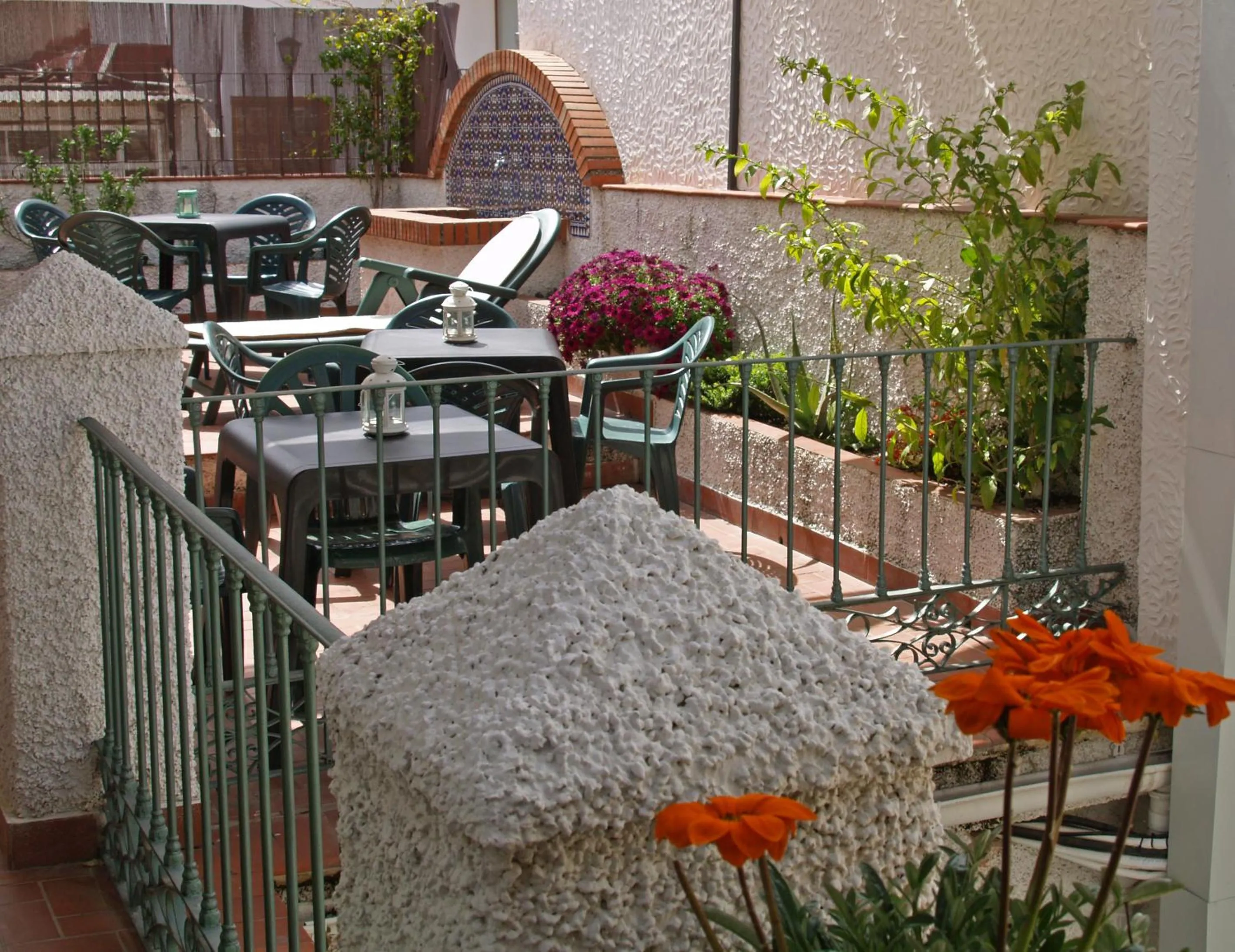 Balcony/Terrace in Granada Old Town Hostel