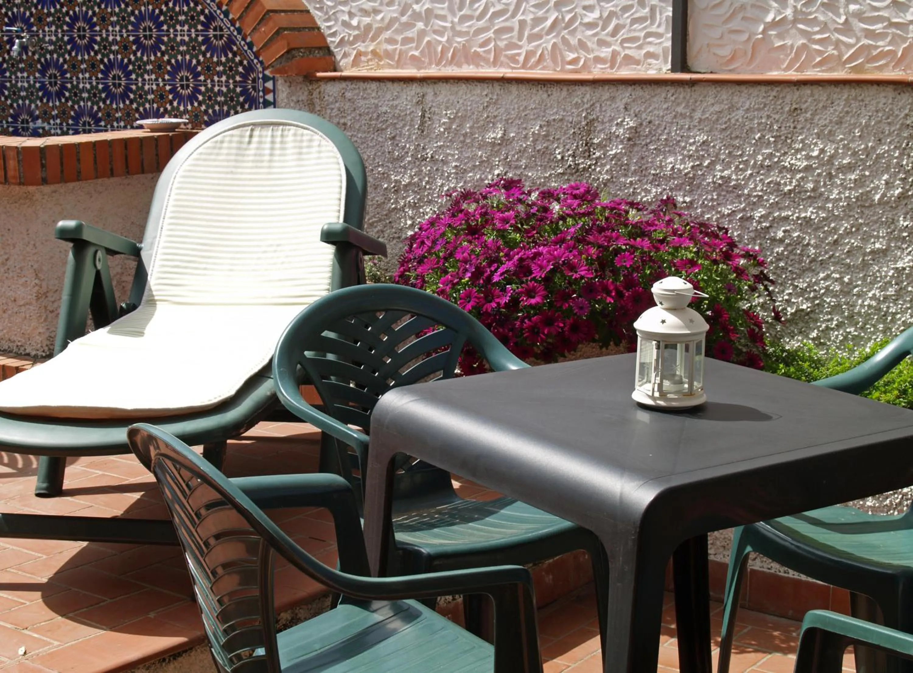Balcony/Terrace in Granada Old Town Hostel