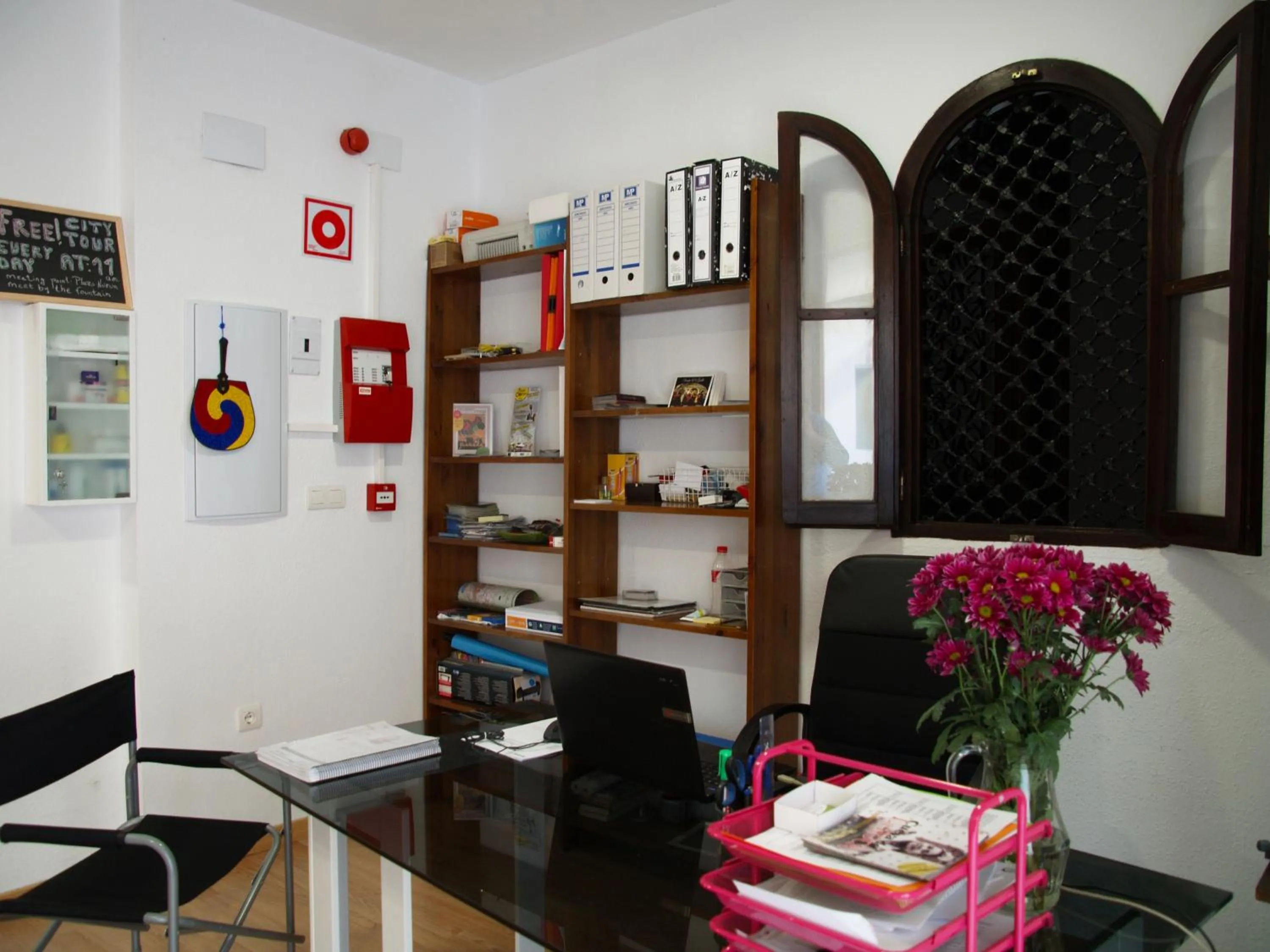 Lobby or reception in Granada Old Town Hostel