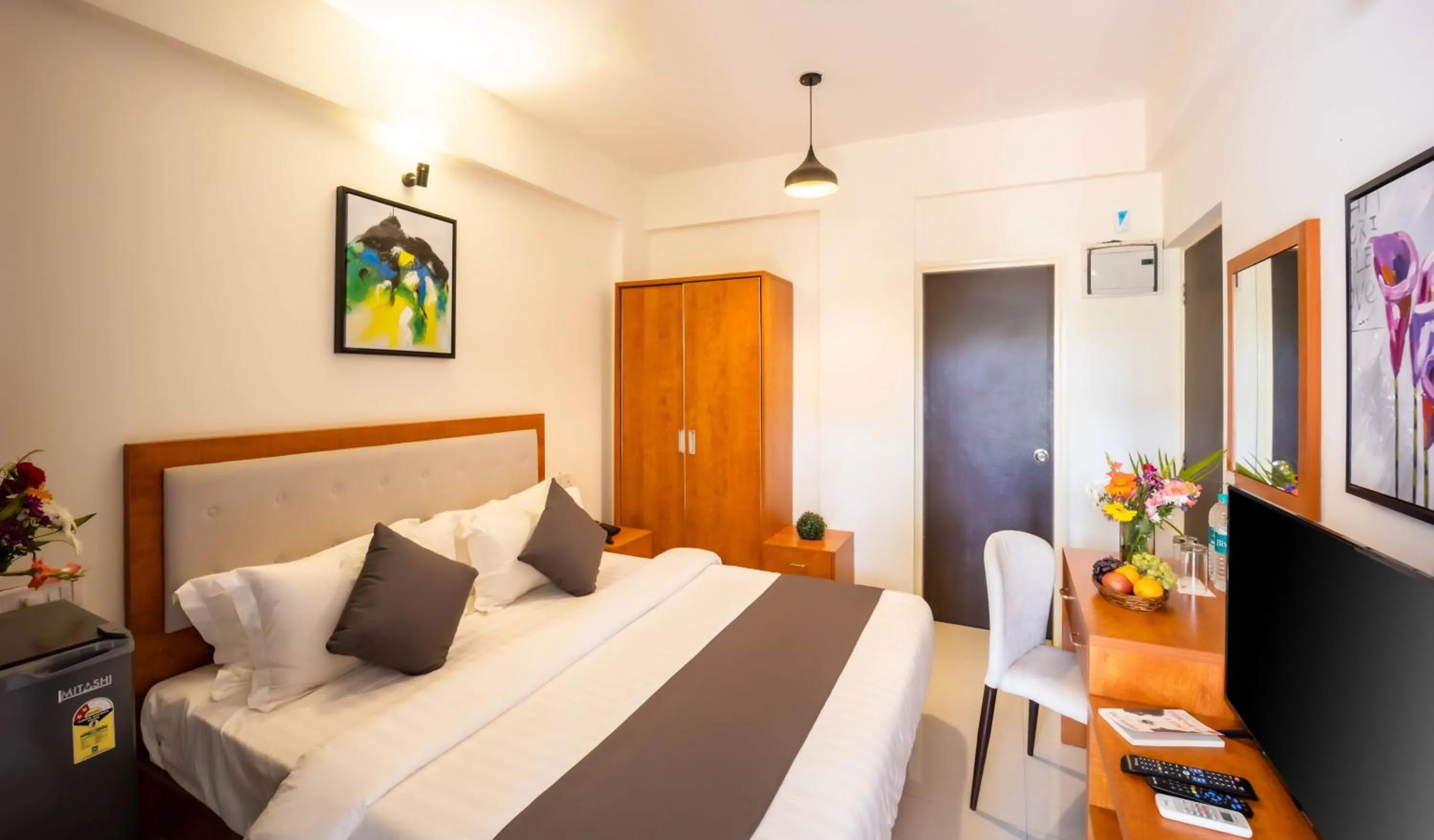 Photo of the whole room in Hotel Reemz Beach Heaven , Anjuna