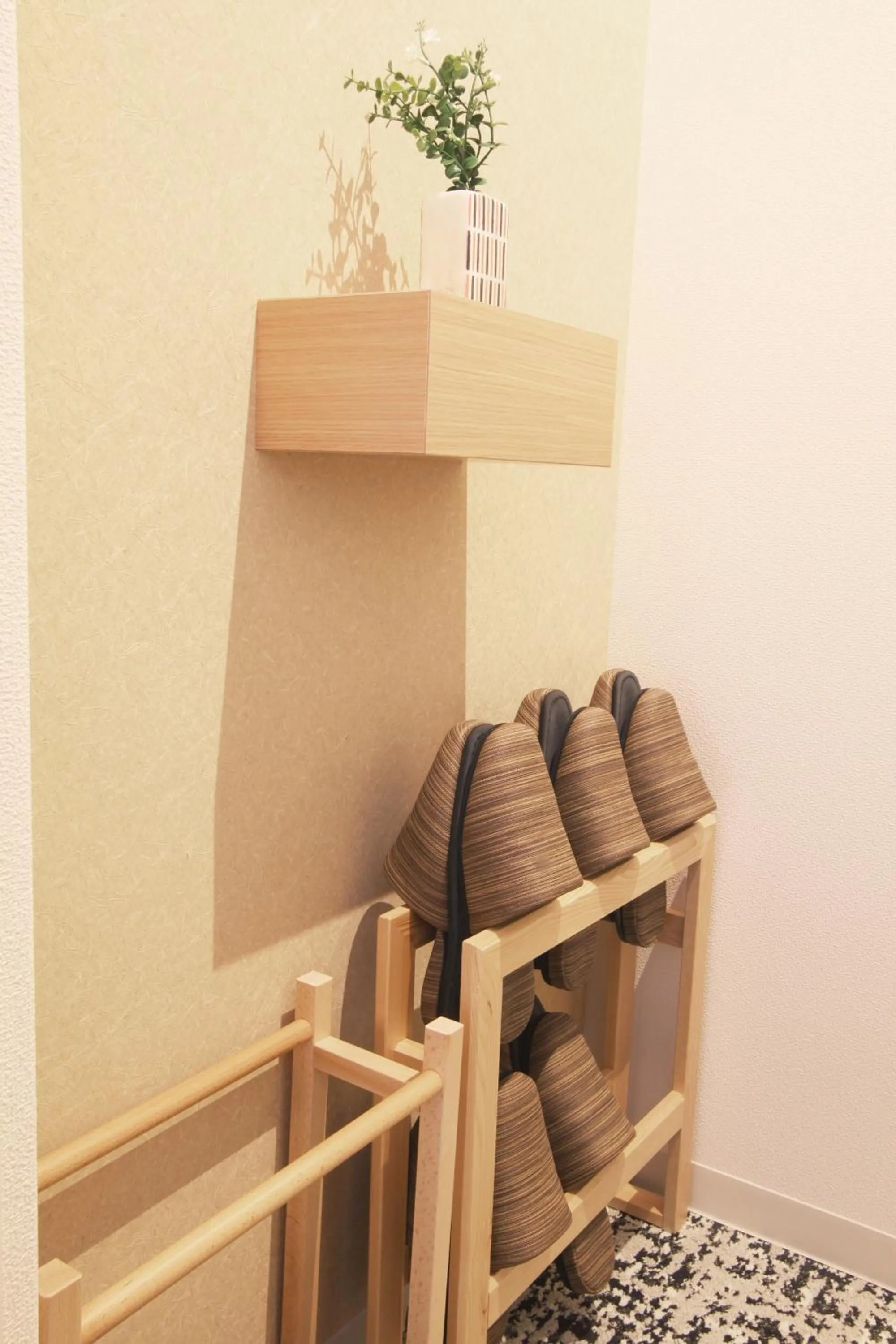 Area and facilities in GRAND BASE Osu