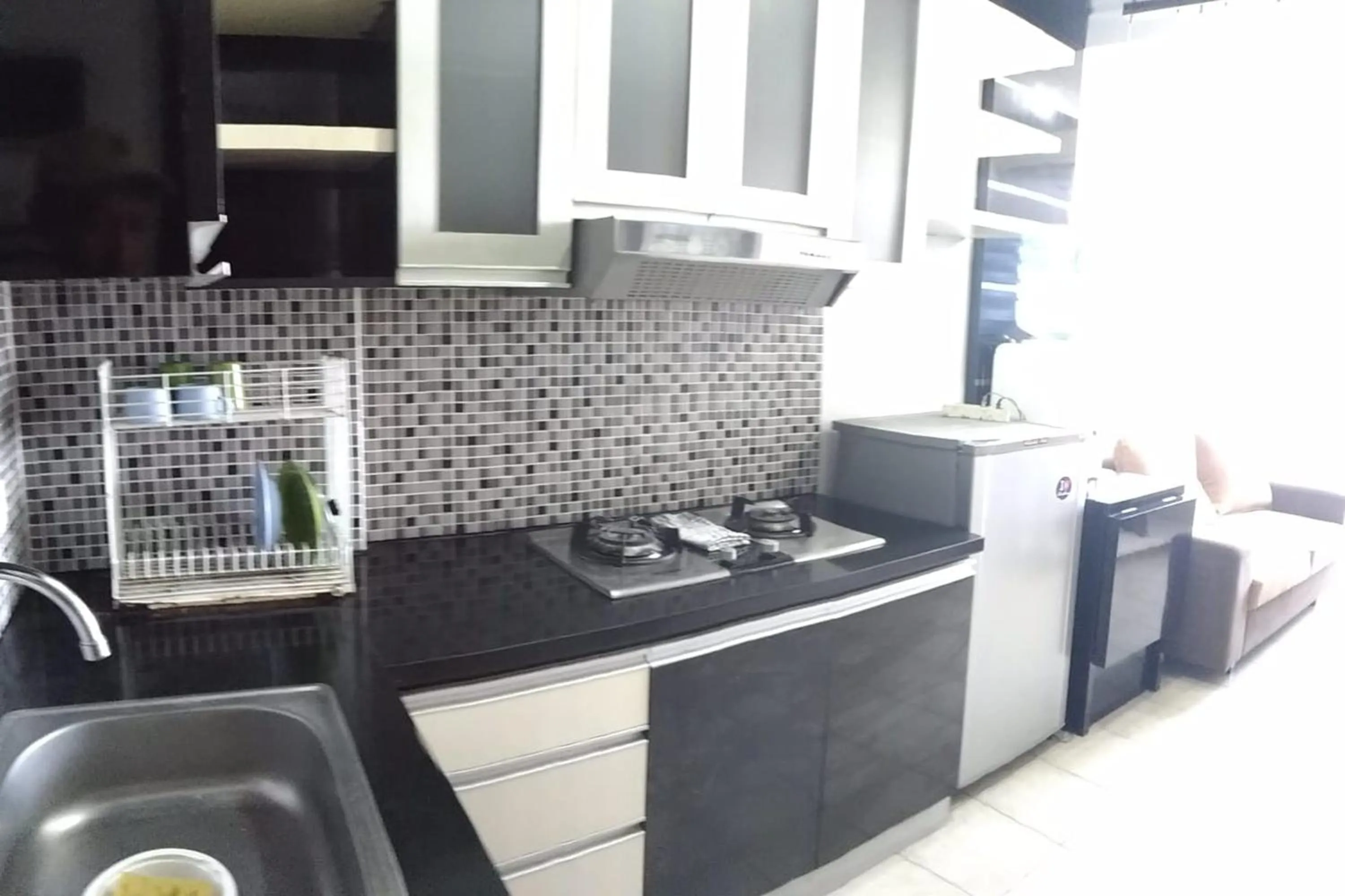 Bathroom in Kamarku Apartment at The Edge