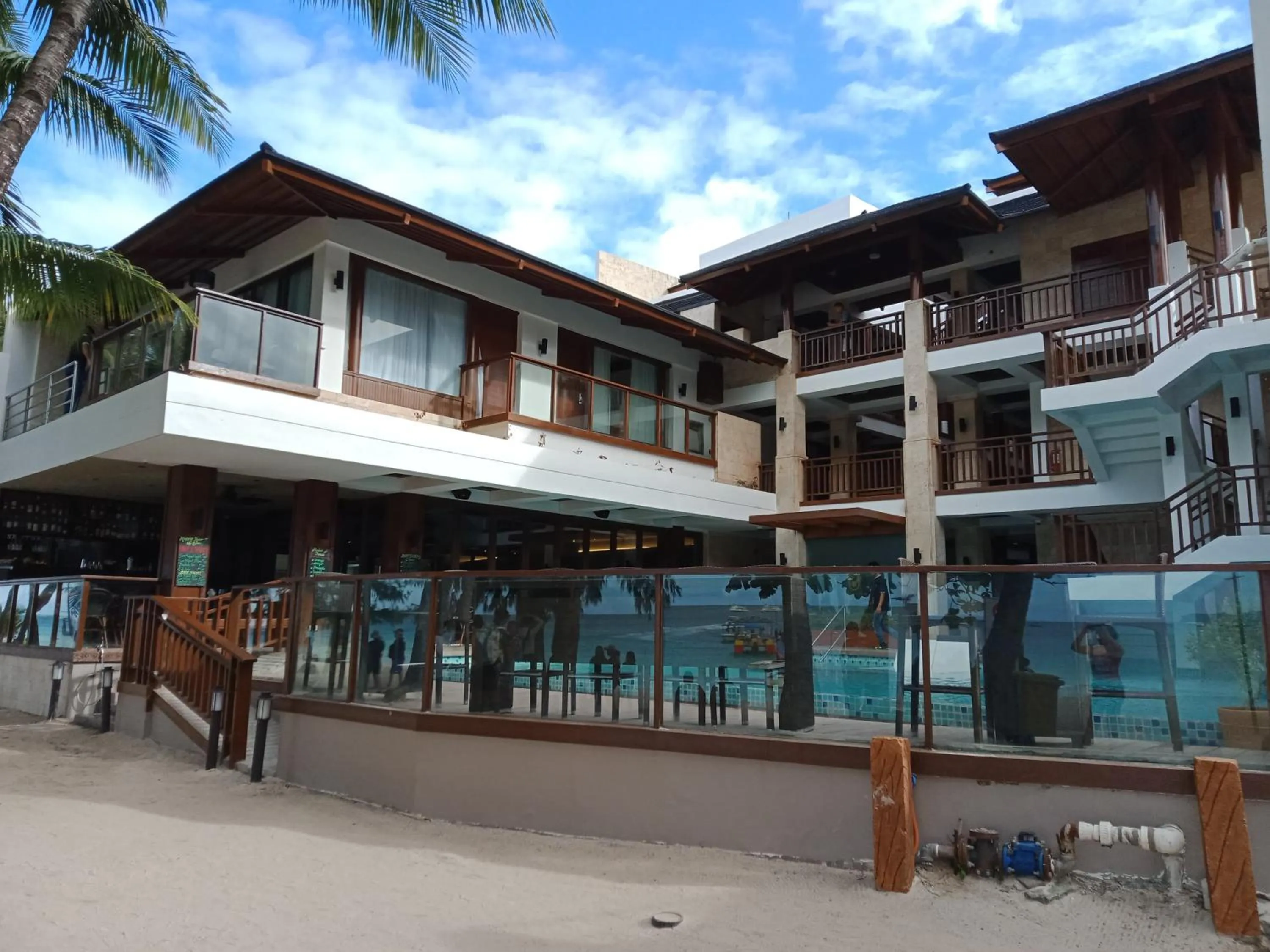 Property building in Mandarin White Sand Boracay