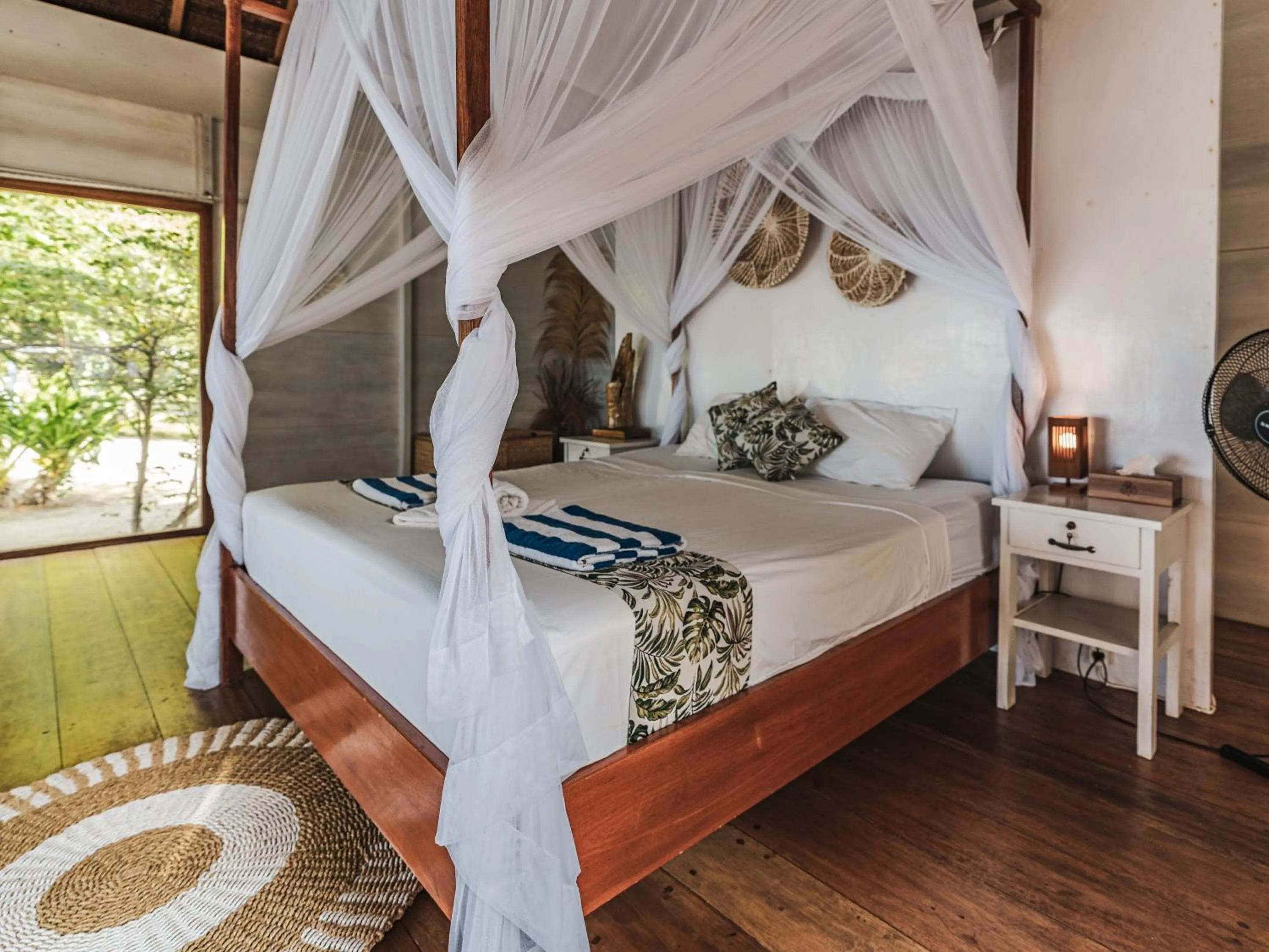 Bed in Reconnect - Private Island Resort & Dive Center Togean - Buka Buka Island