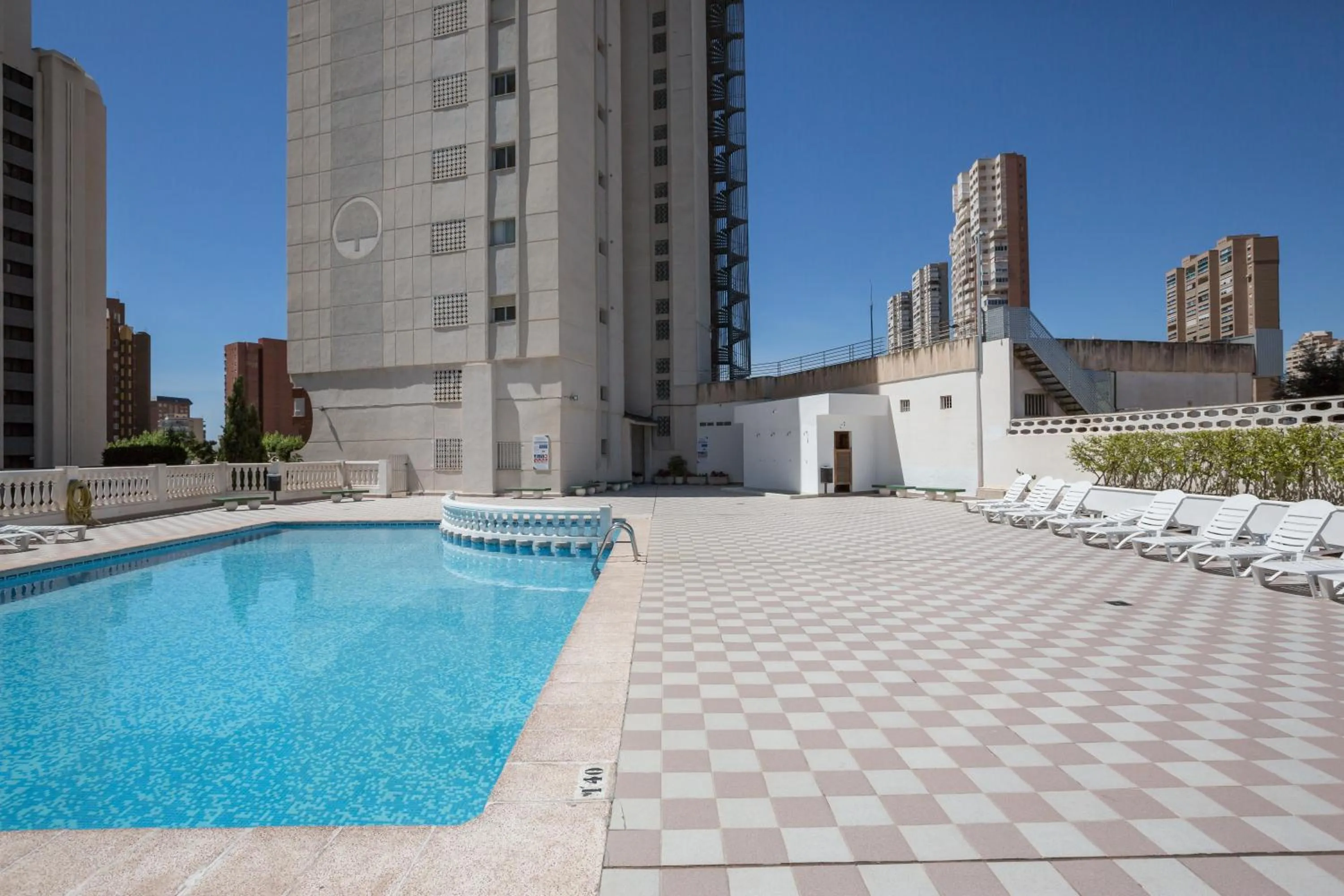 Swimming pool in Pierre & Vacances Benidorm Levante - Adults Recommended