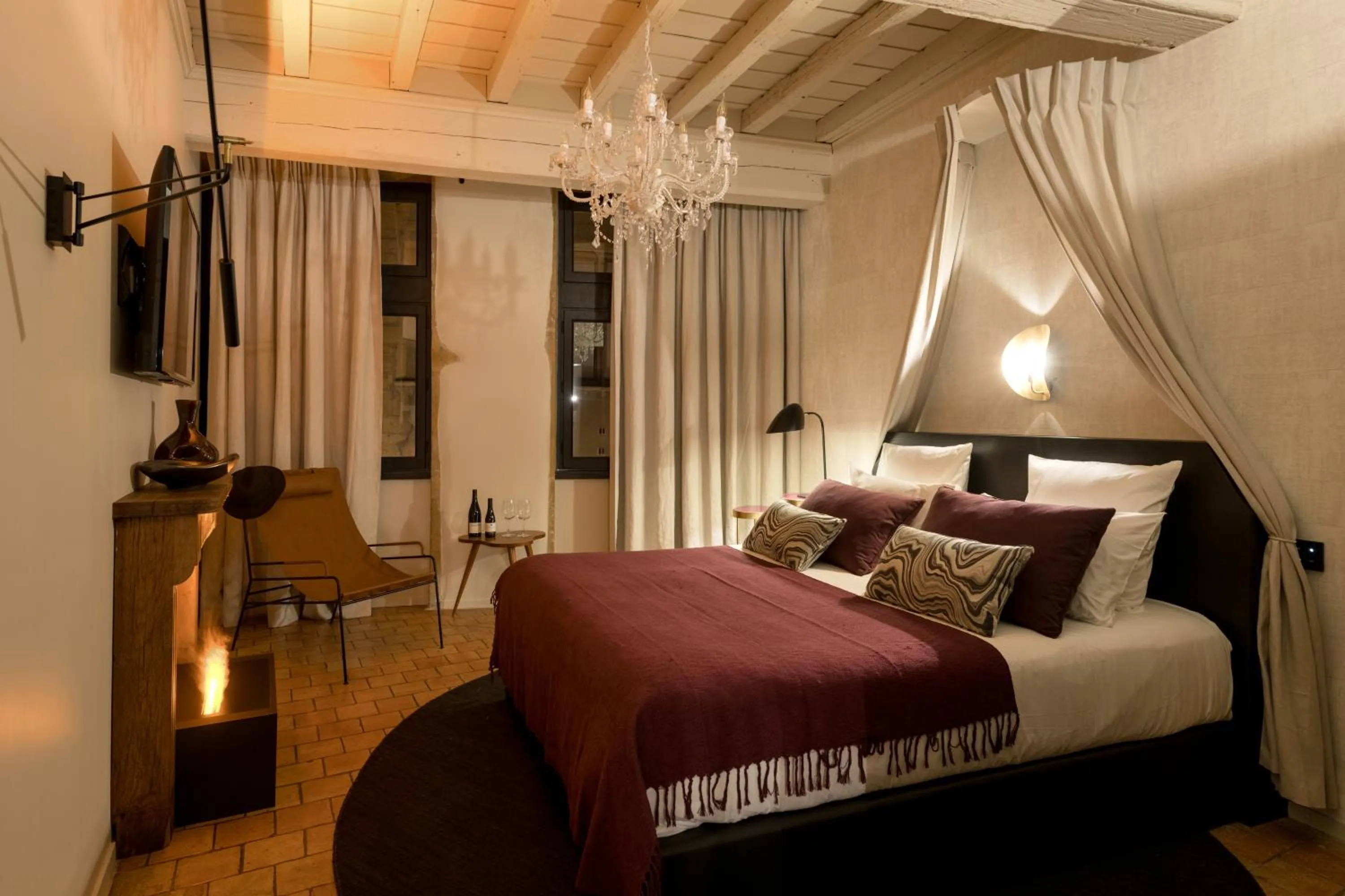 Bed in MiHotel Tour Rose