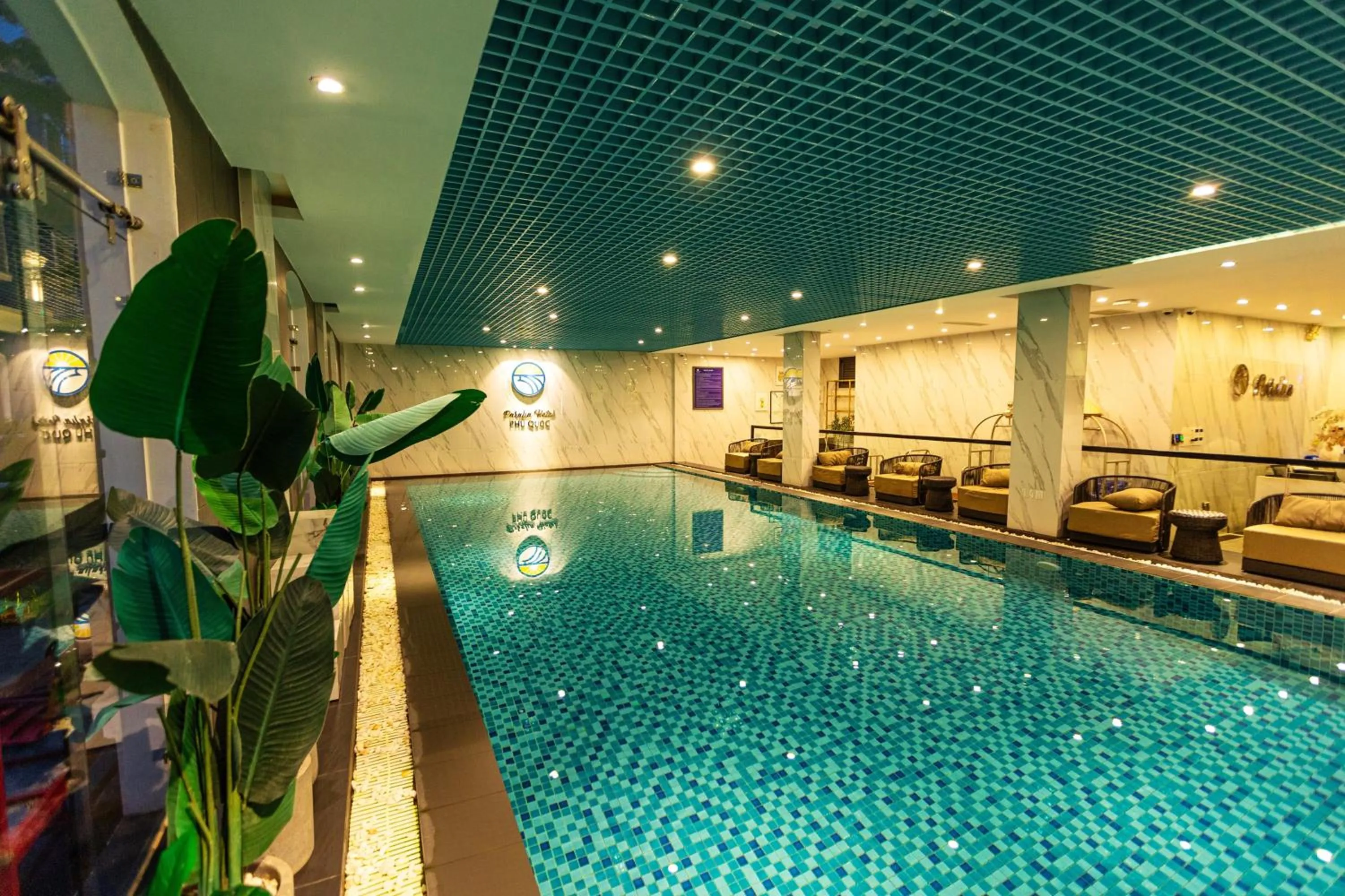 Swimming pool in Paralia Khem Beach Phu Quoc Hotel