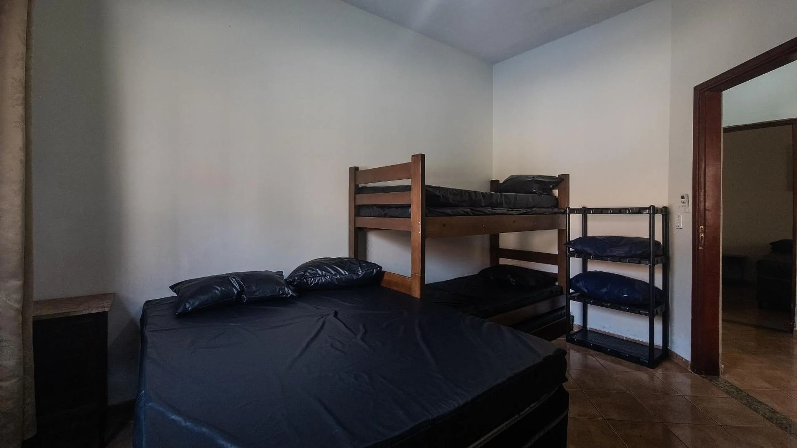 Photo of the whole room, Bed in Piscina Aquecida, Ar Cond, Área Gourmet, Bilhar, Wi-Fi