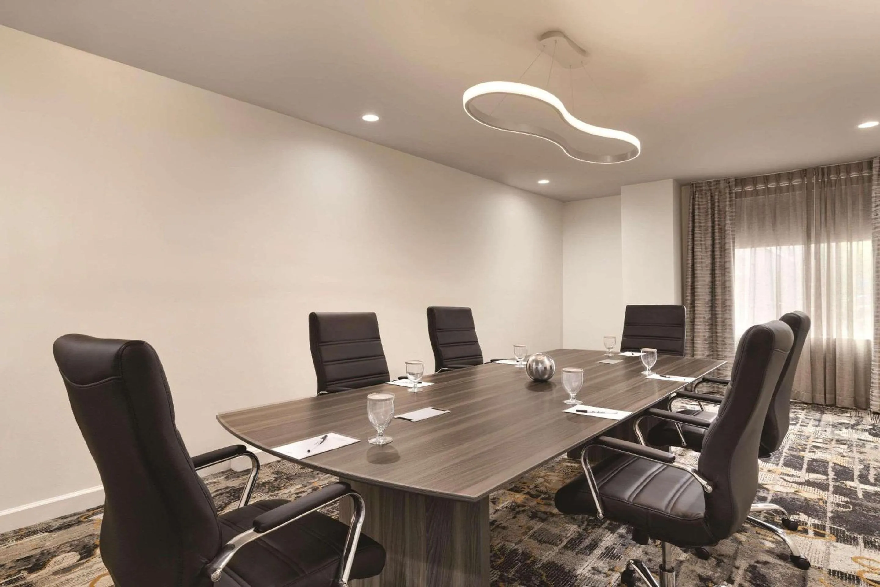 Meeting/conference room in Radisson Hotel Atlanta Airport
