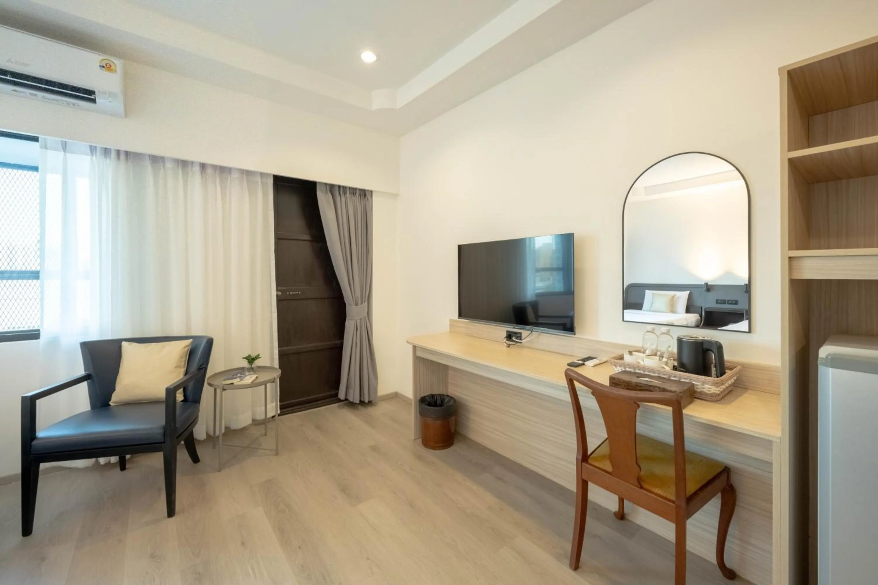 The Krungkasem Srikrung Hotel