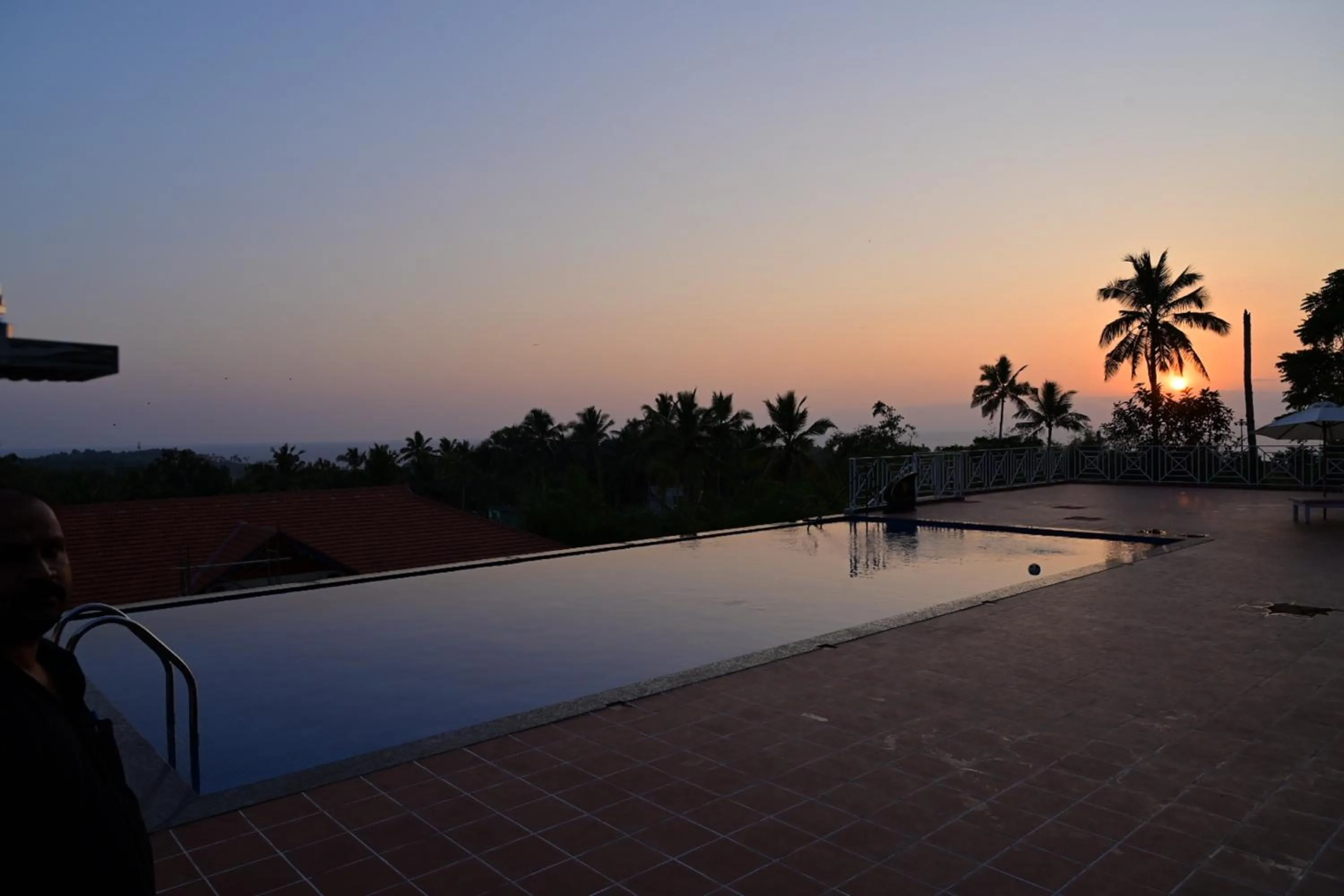 Swimming pool in Aadisaktthi Leisure Resort, Kovalam