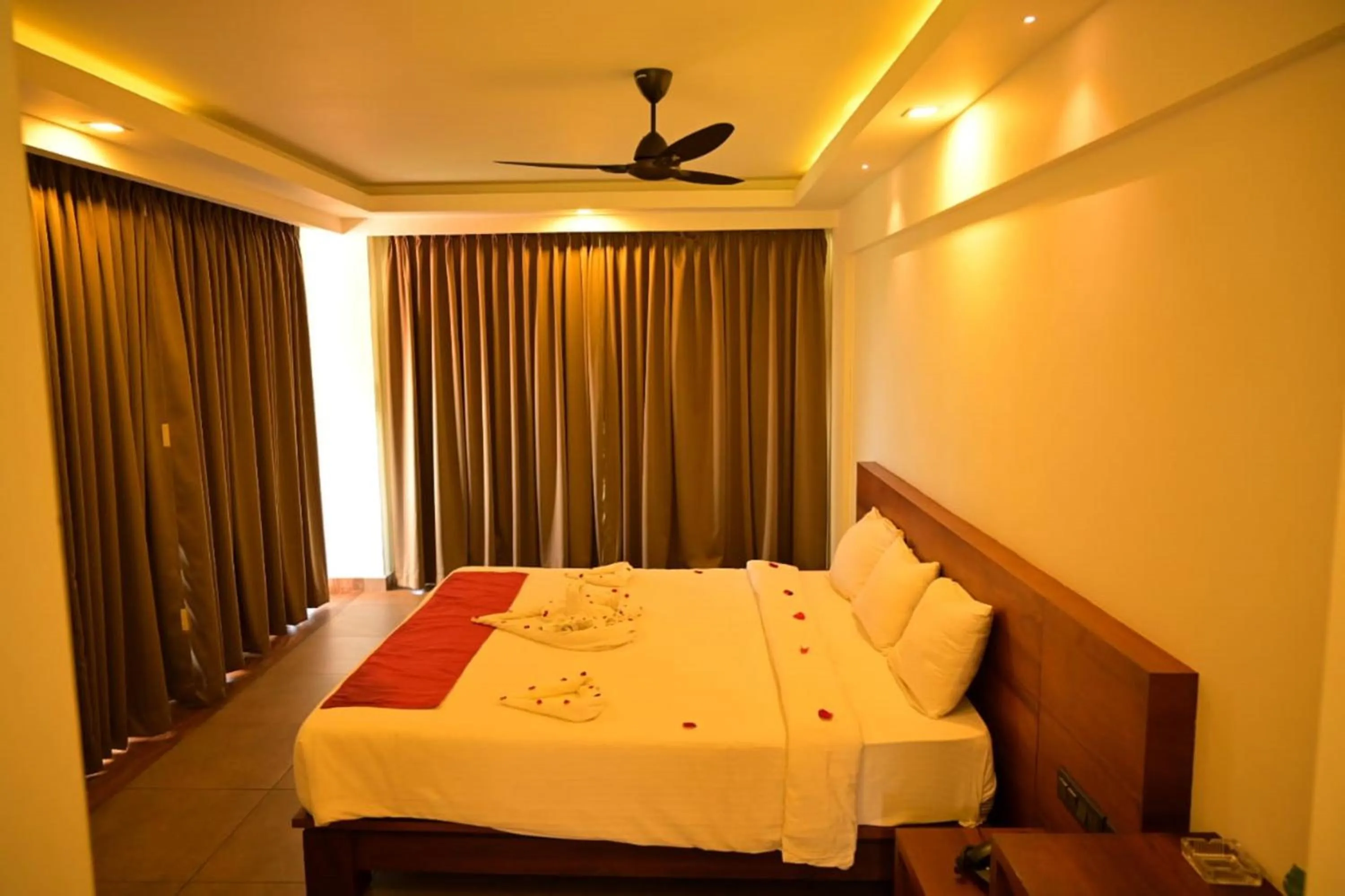 View (from property/room), Bed in Aadisaktthi Leisure Resort, Kovalam