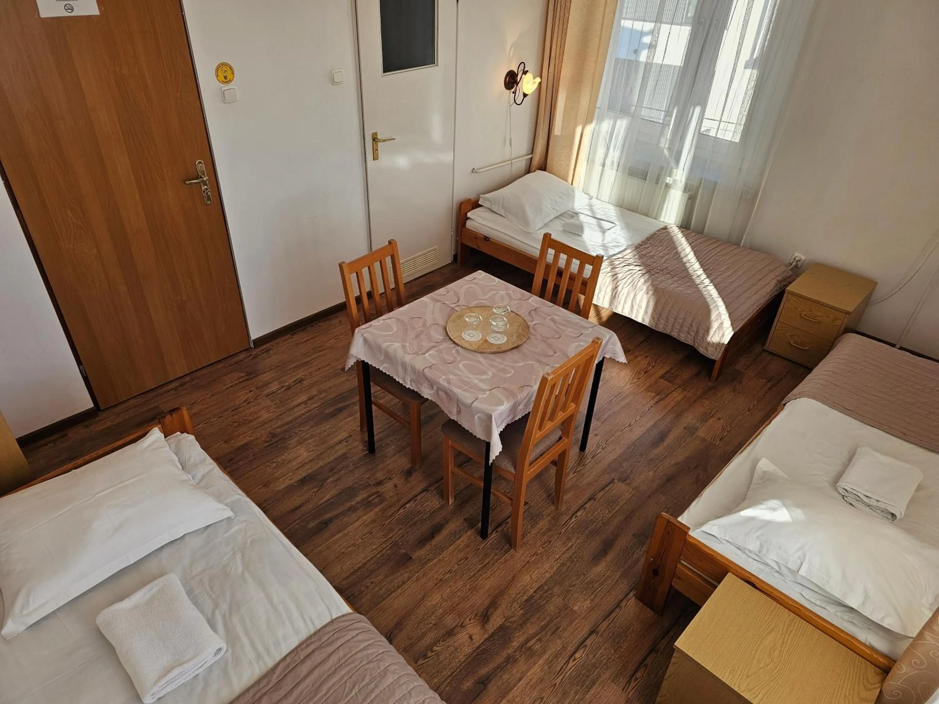 TV and multimedia, Bed in Hotel Eden 24h