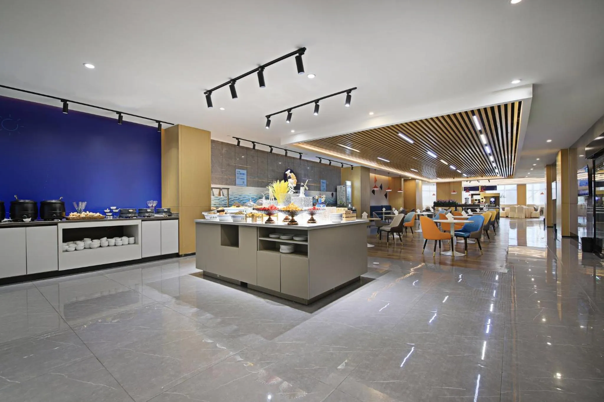Breakfast, Restaurant/Places to Eat in Holiday Inn Express Linyi West, an IHG Hotel