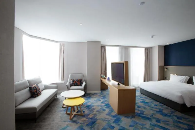 Photo of the whole room, Bed in Holiday Inn Express Linyi West, an IHG Hotel