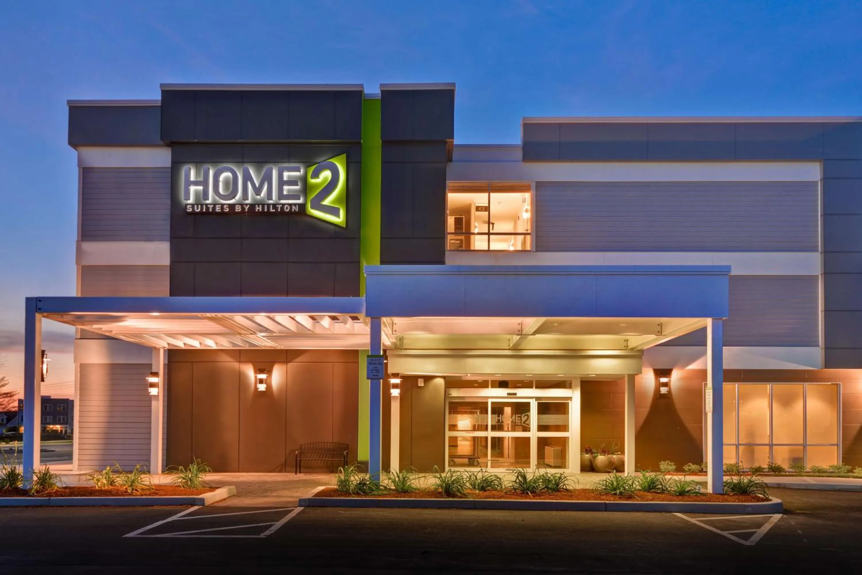 Property building in Home2 Suites Williston Burlington, Vt