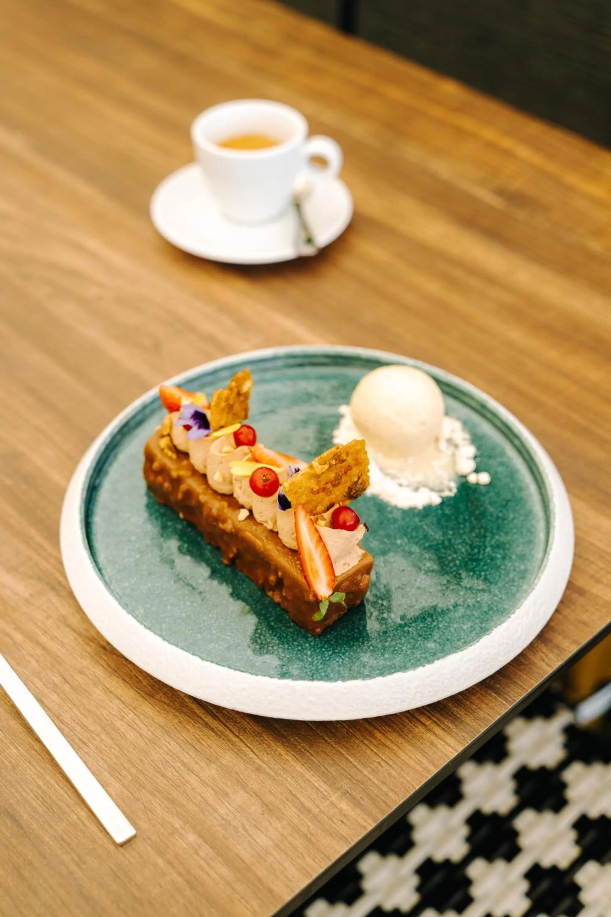 Restaurant/places to eat in Les Violettes Hotel & Spa