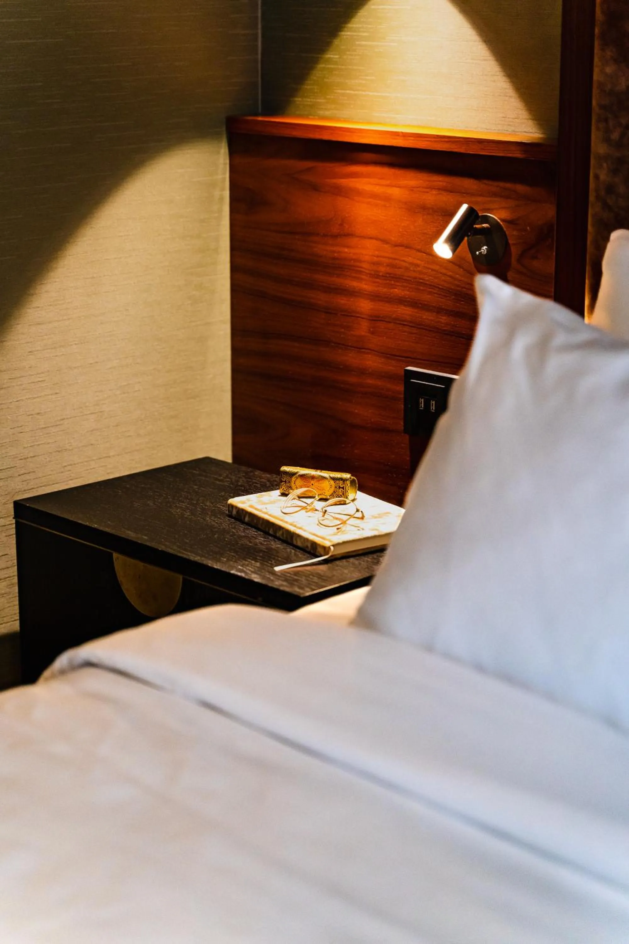 Bed in Hotel Mai Amsterdam