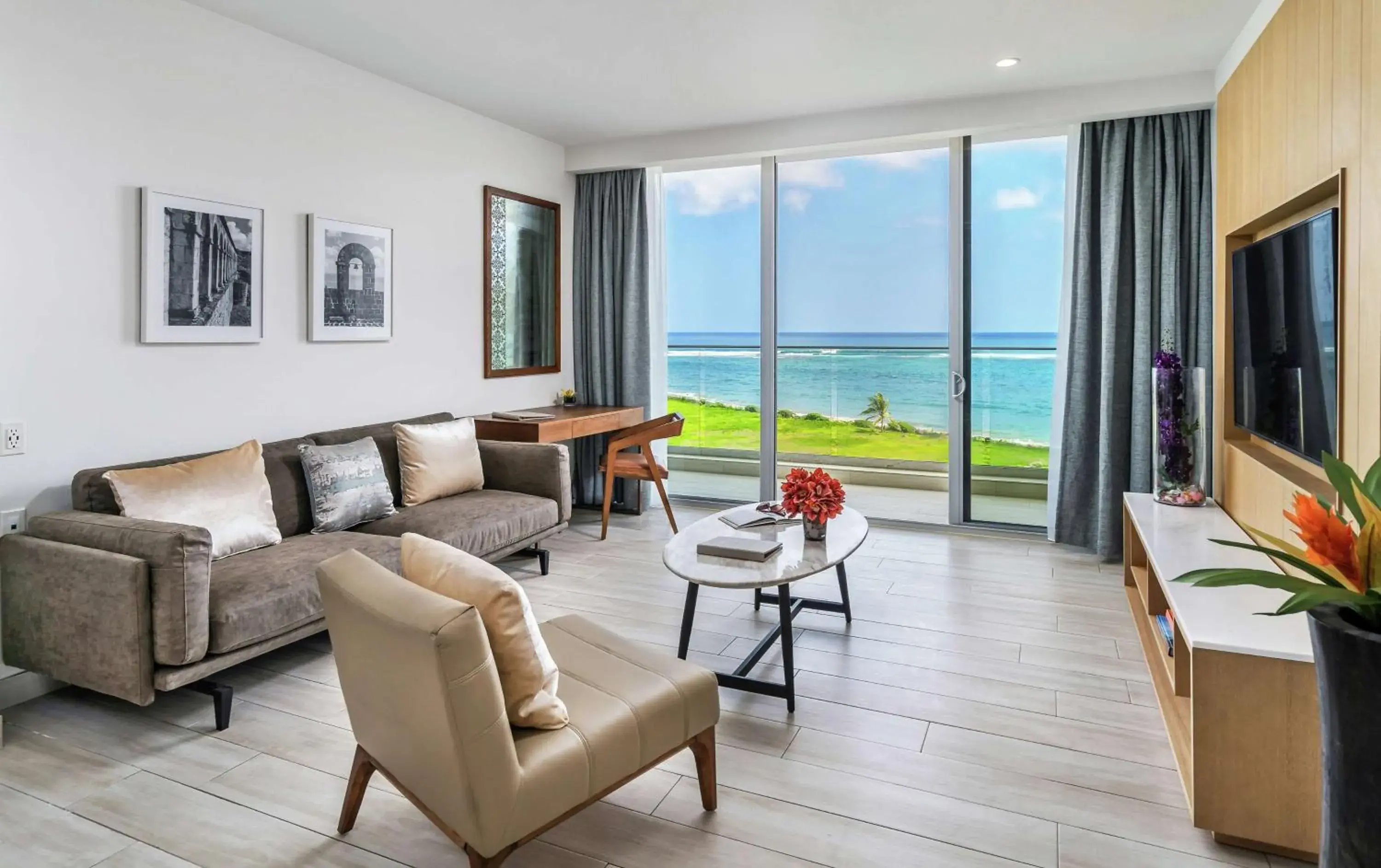 One-Bedroom Suite with Sea View in Koi Resort Saint Kitts, Curio Collection by Hilton One-Bedroom Suite with Sea View in Koi Resort Saint Kitts, Curio Collection by Hilton