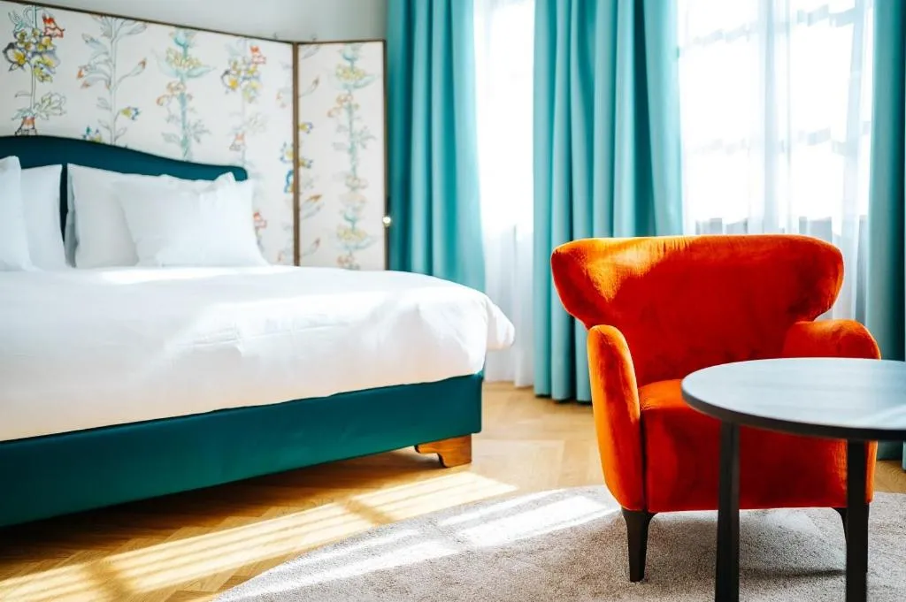 Bed in Luxury Residences by Widder Hotel