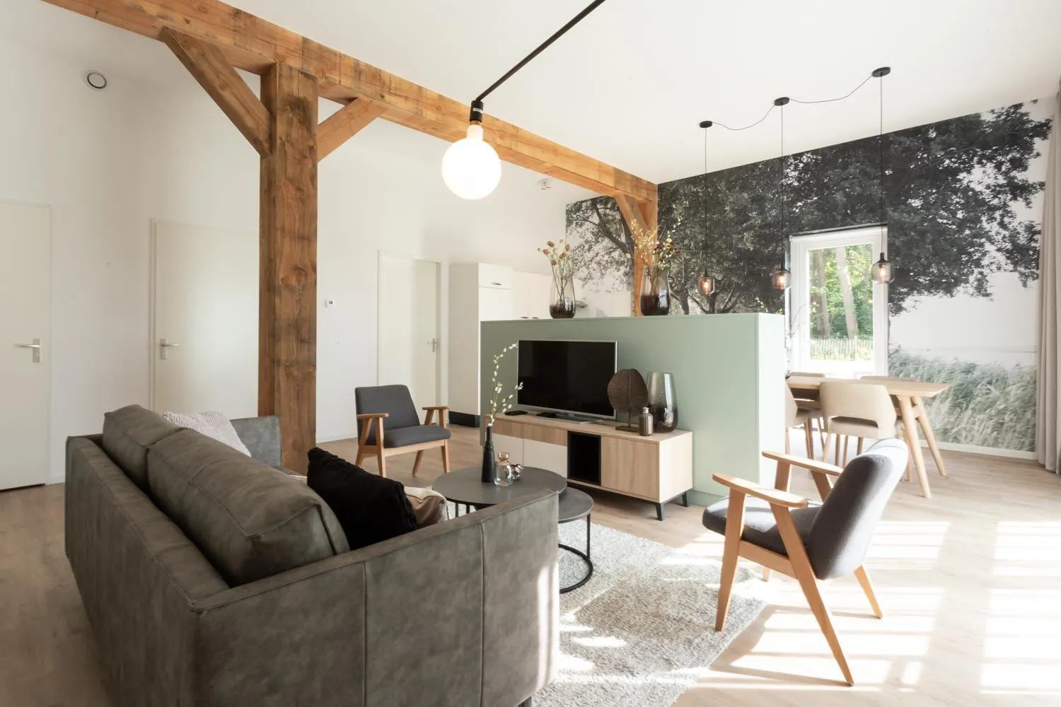 Three-Bedroom Apartment in Hofstede Moesbosch I Kloeg Collection