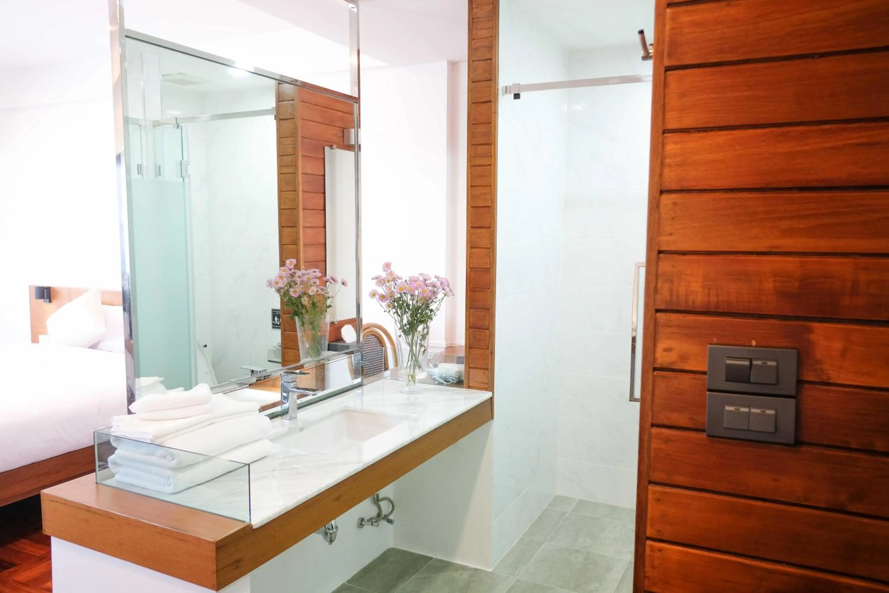 Bathroom in The Chimes Chiangmai Old City