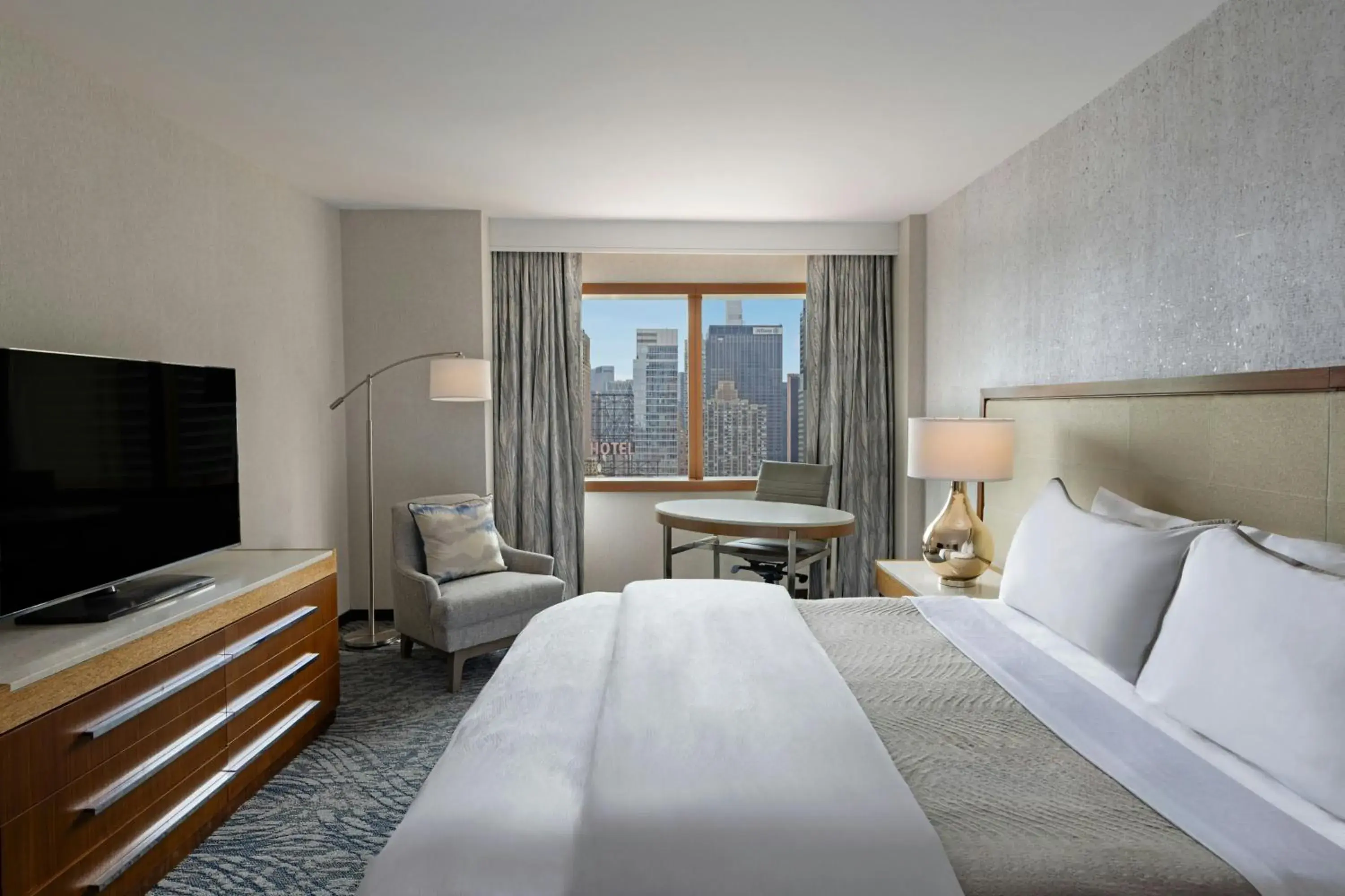 Premium King Room with Skyline View and Adapted Tub - Mobility and Hearing Accessible in The Westin New York at Times Square Premium King Room with Skyline View and Adapted Tub - Mobility and Hearing Accessible in The Westin New York at Times Square