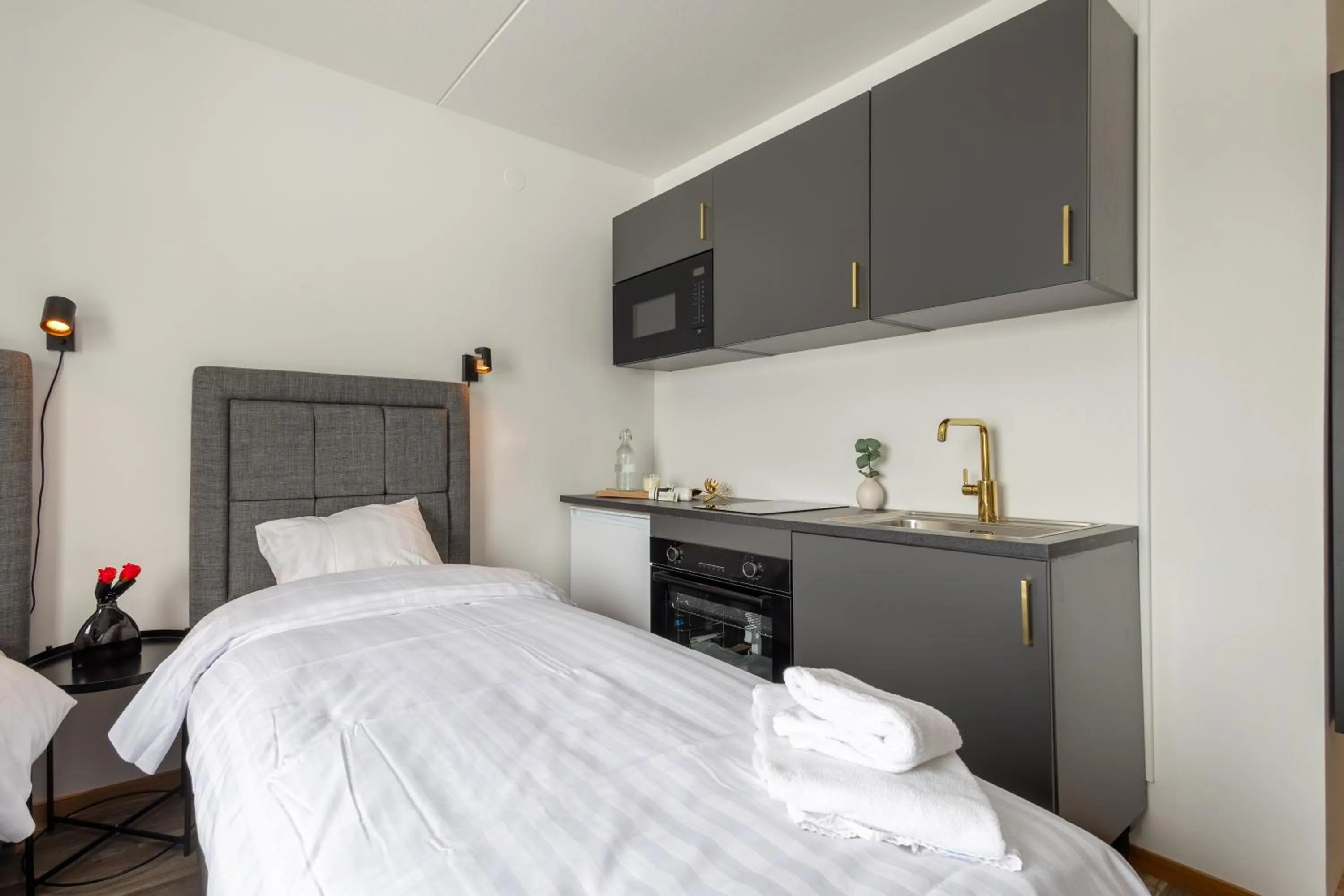 Bed in Halmstad Hotel Apartments