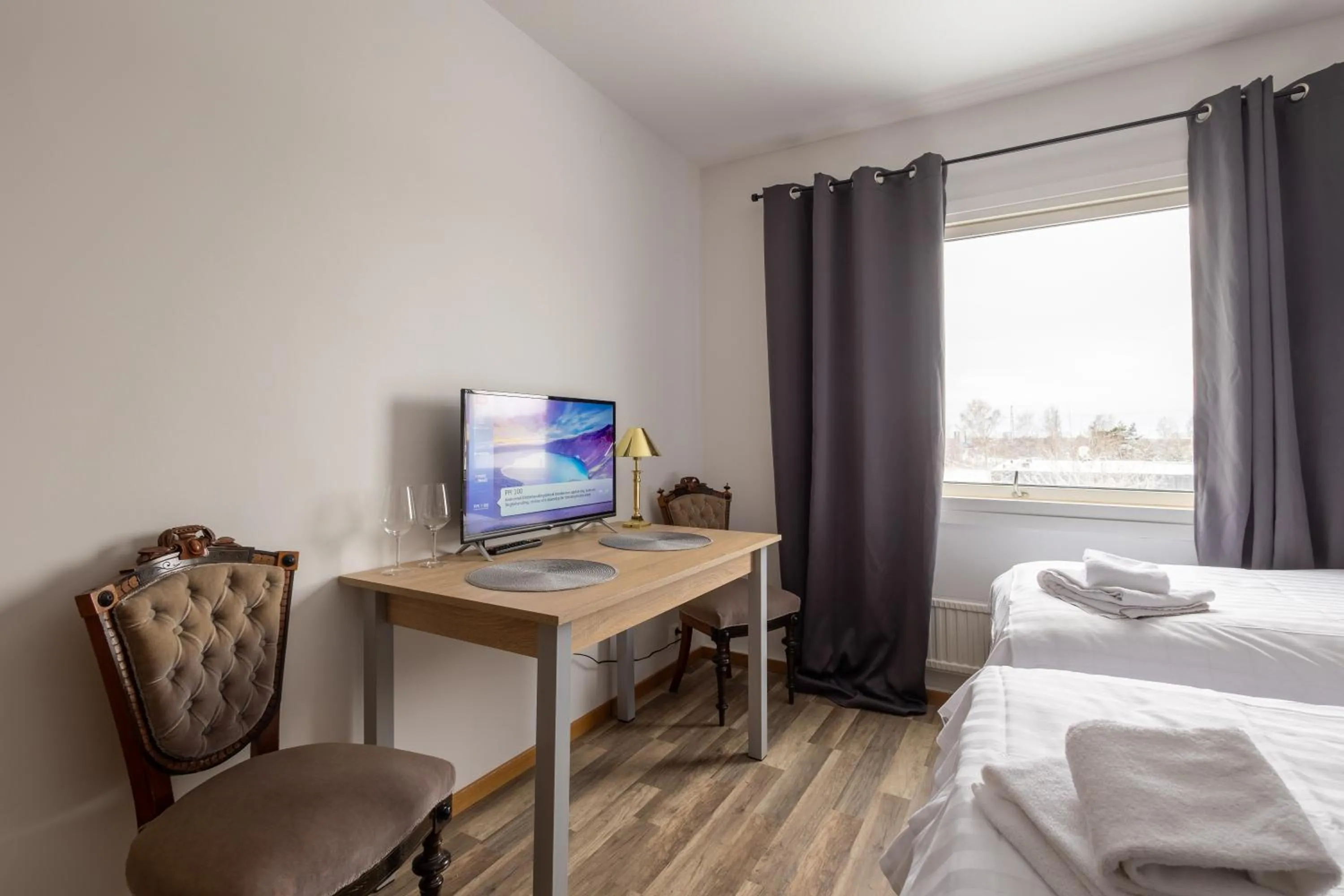 TV and multimedia, Bed in Halmstad Hotel Apartments