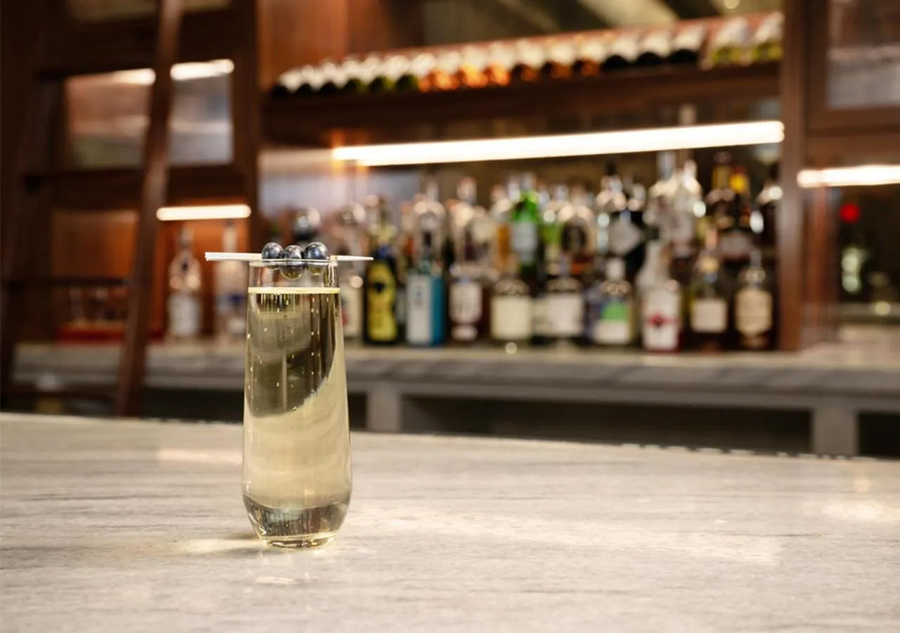 Drinks in Hotel Indigo Baltimore Downtown by IHG