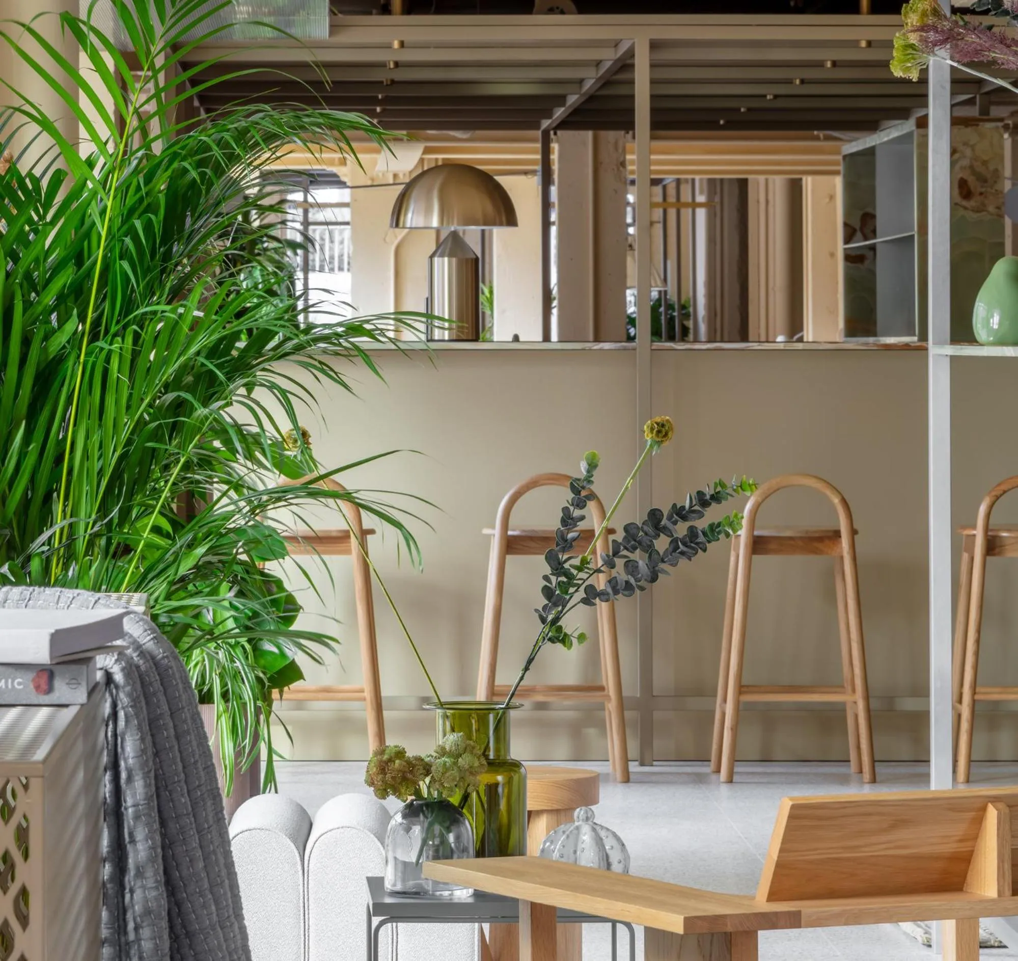 Lounge or bar in Locke at Broken Wharf