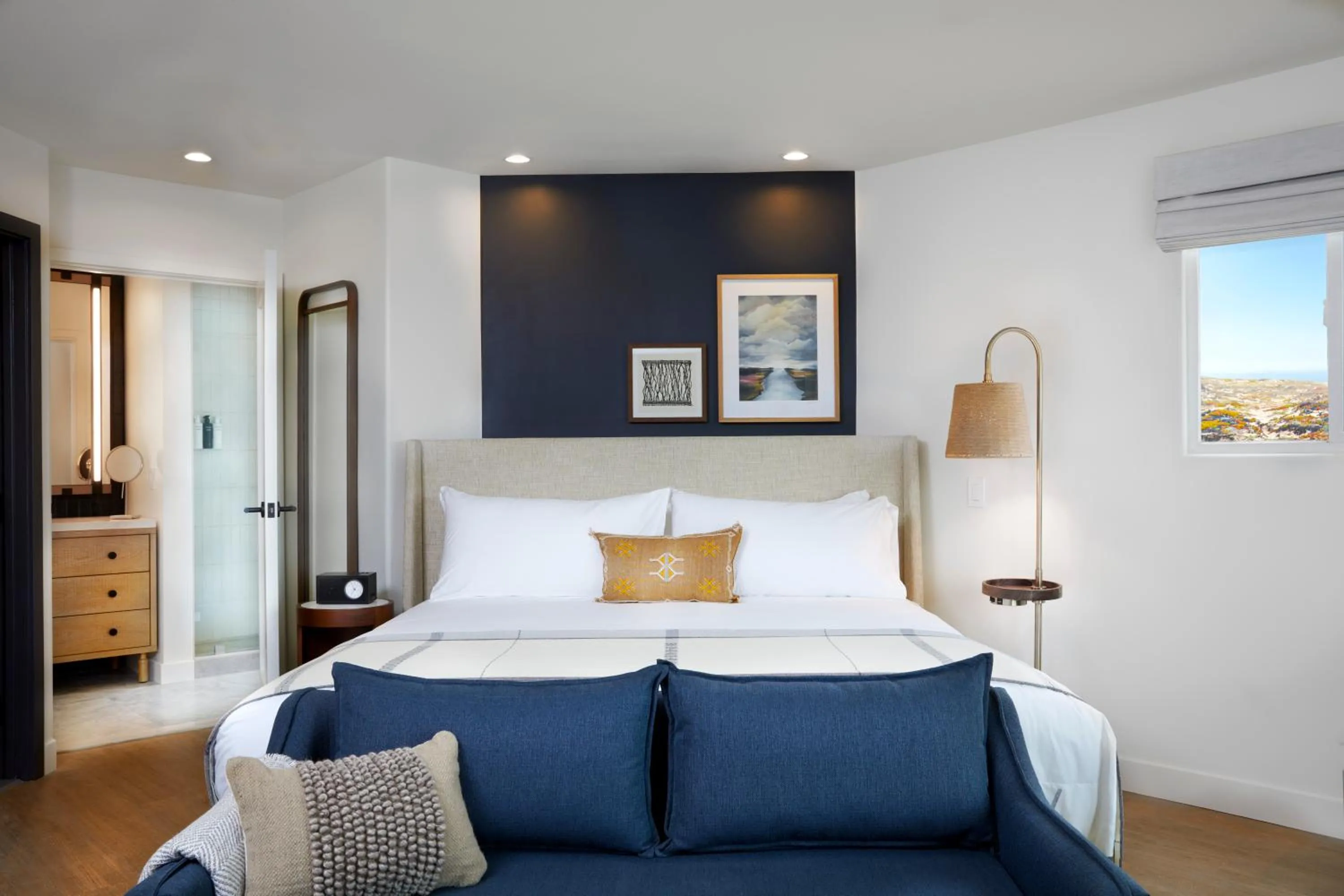 Bed in Sanctuary Beach Resort