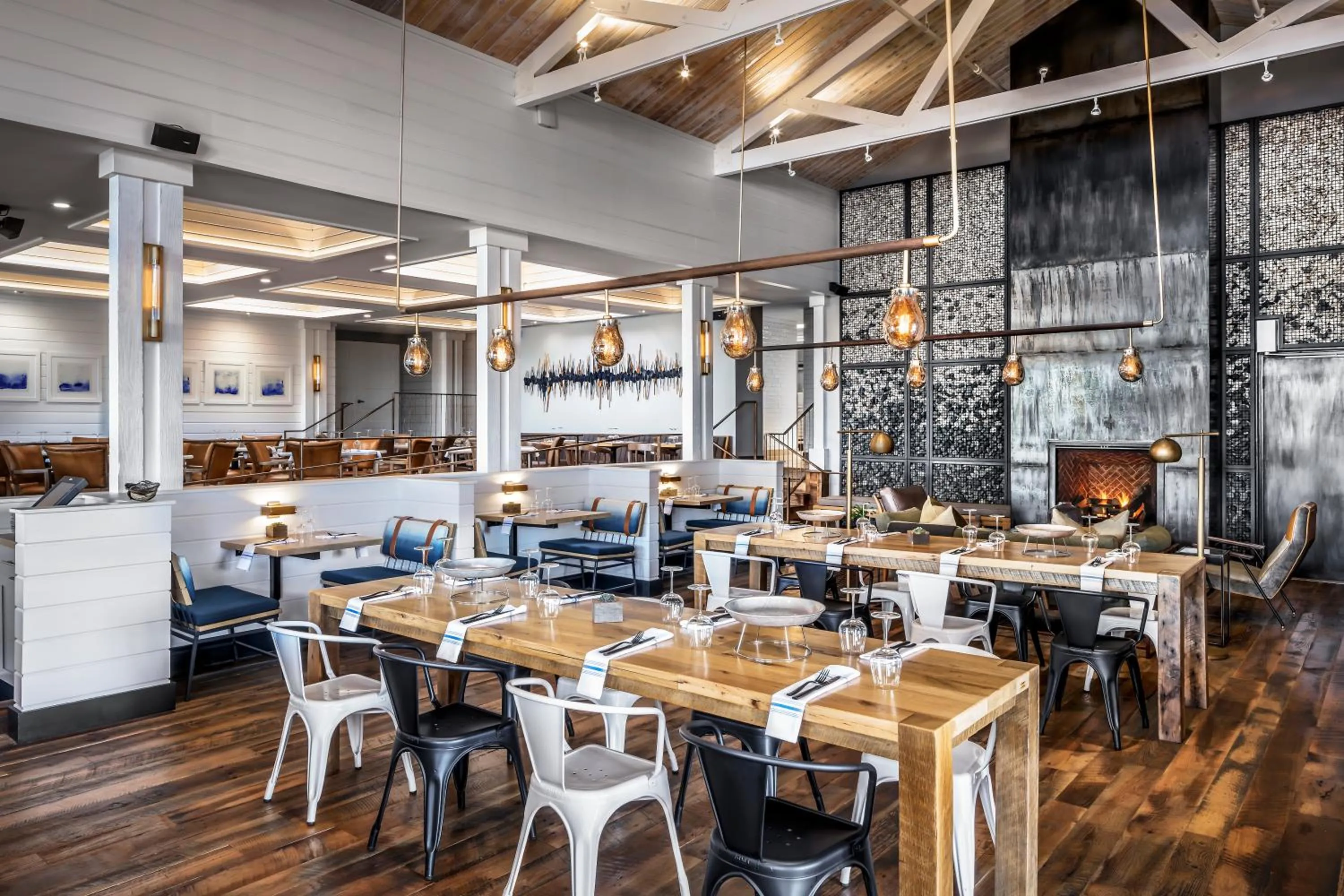 Restaurant/places to eat in Sanctuary Beach Resort