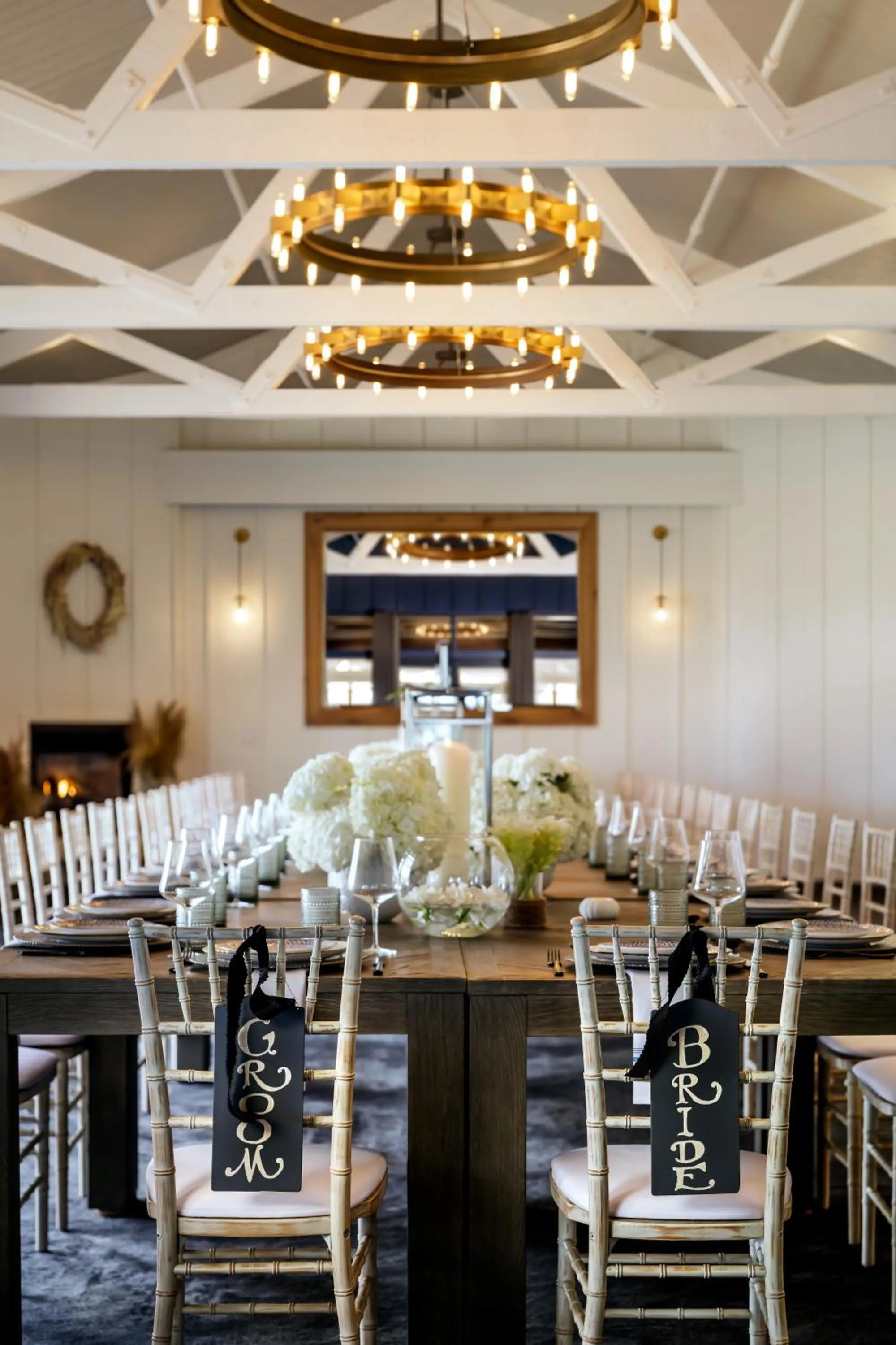 Restaurant/places to eat in Sanctuary Beach Resort