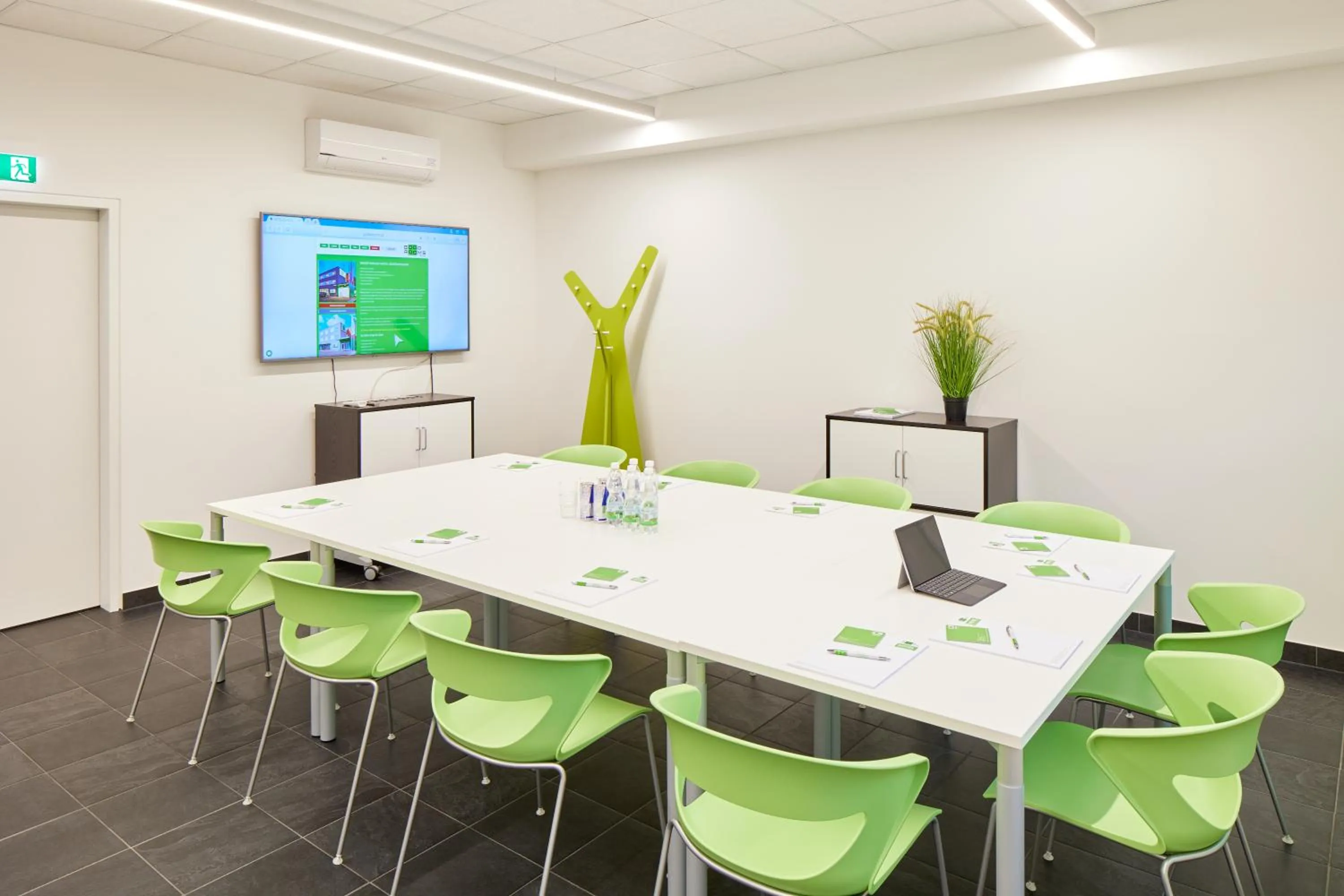 Meeting/conference room in Good Rooms GmbH Guntramsdorf